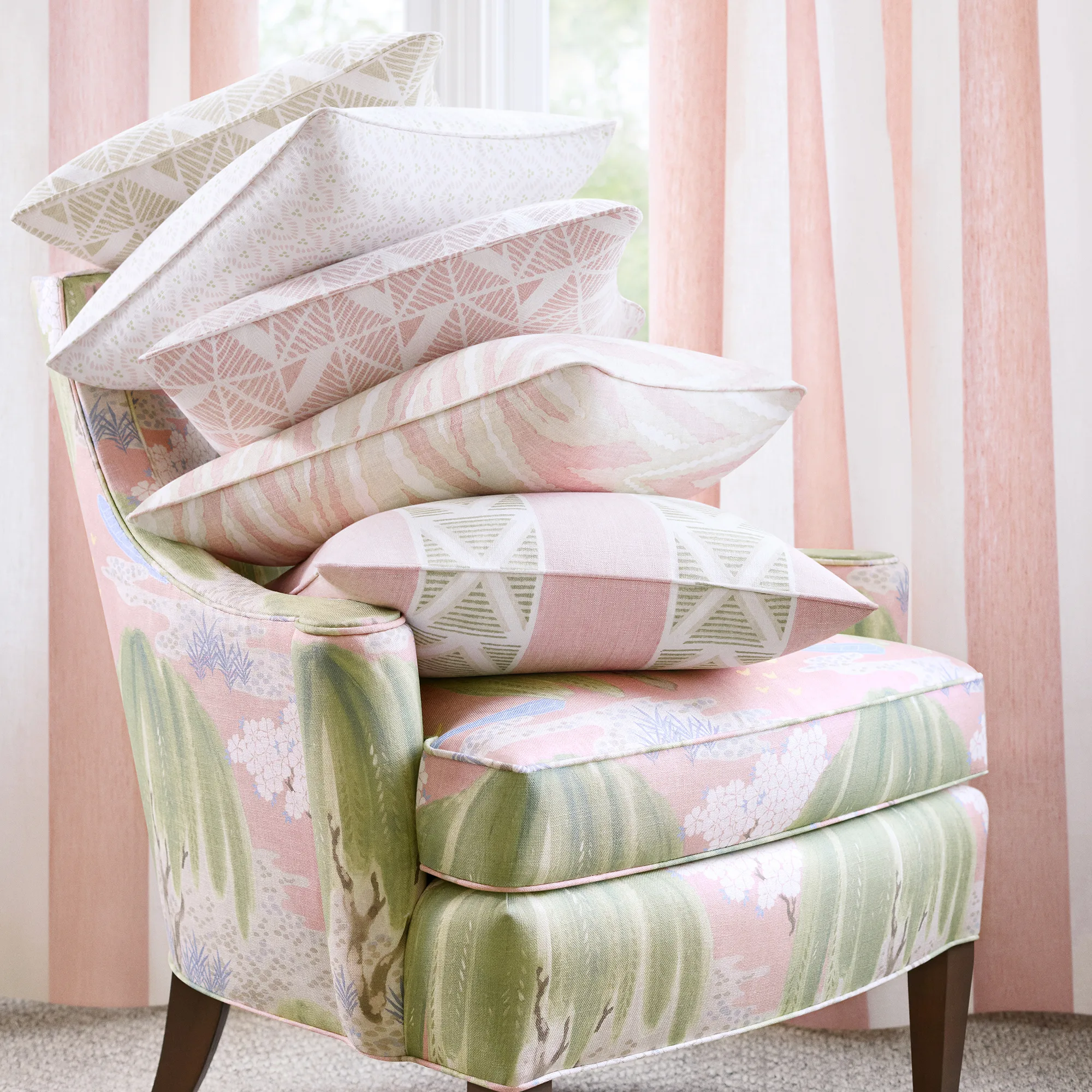 Anna French Bloomsbury Square in Blush (AF23113)