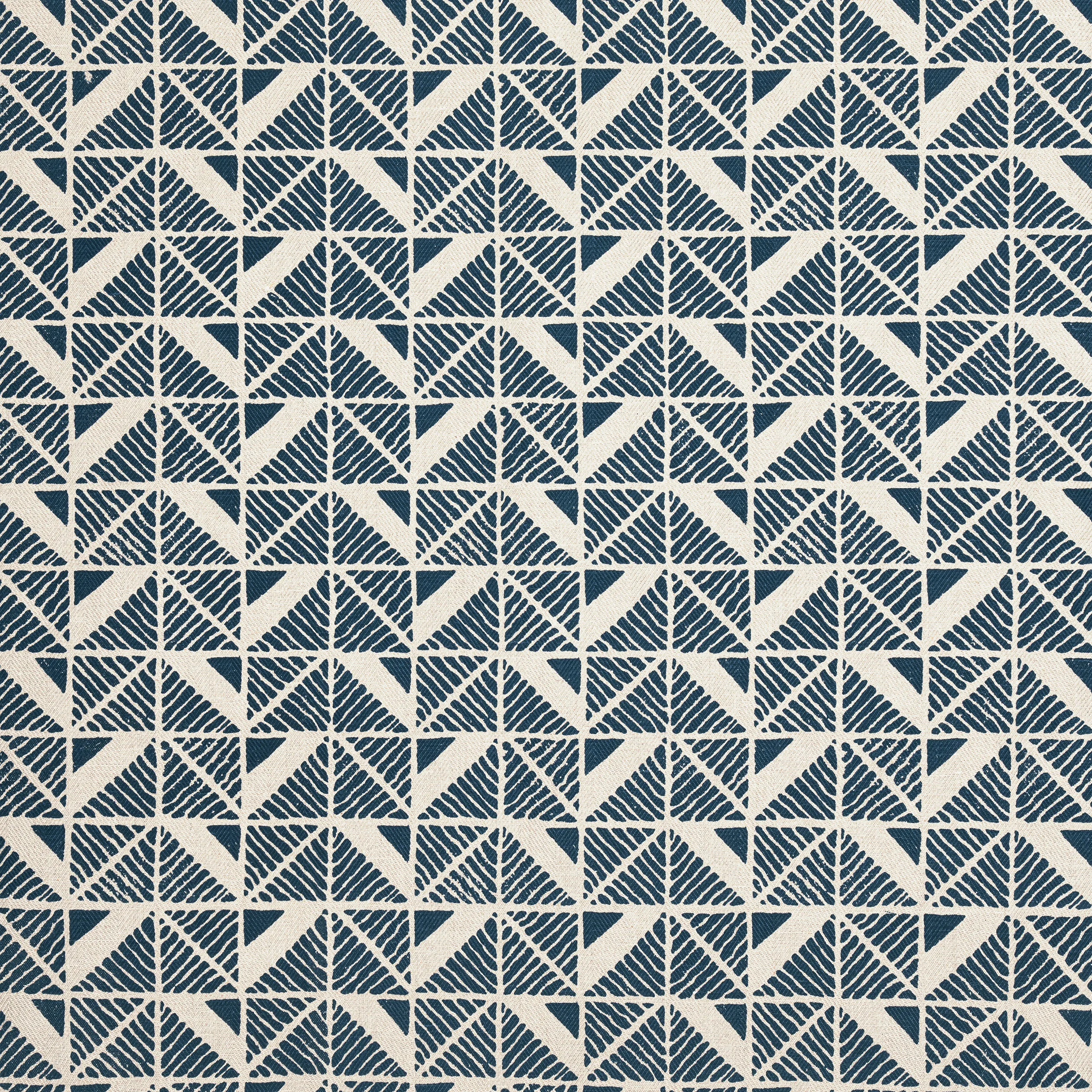 AF23119 | Bloomsbury Square – Navy