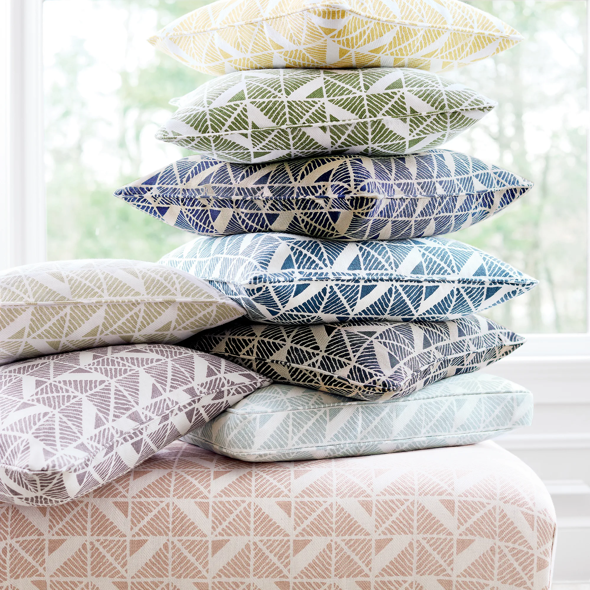 Anna French Bloomsbury Square in Navy (AF23119)