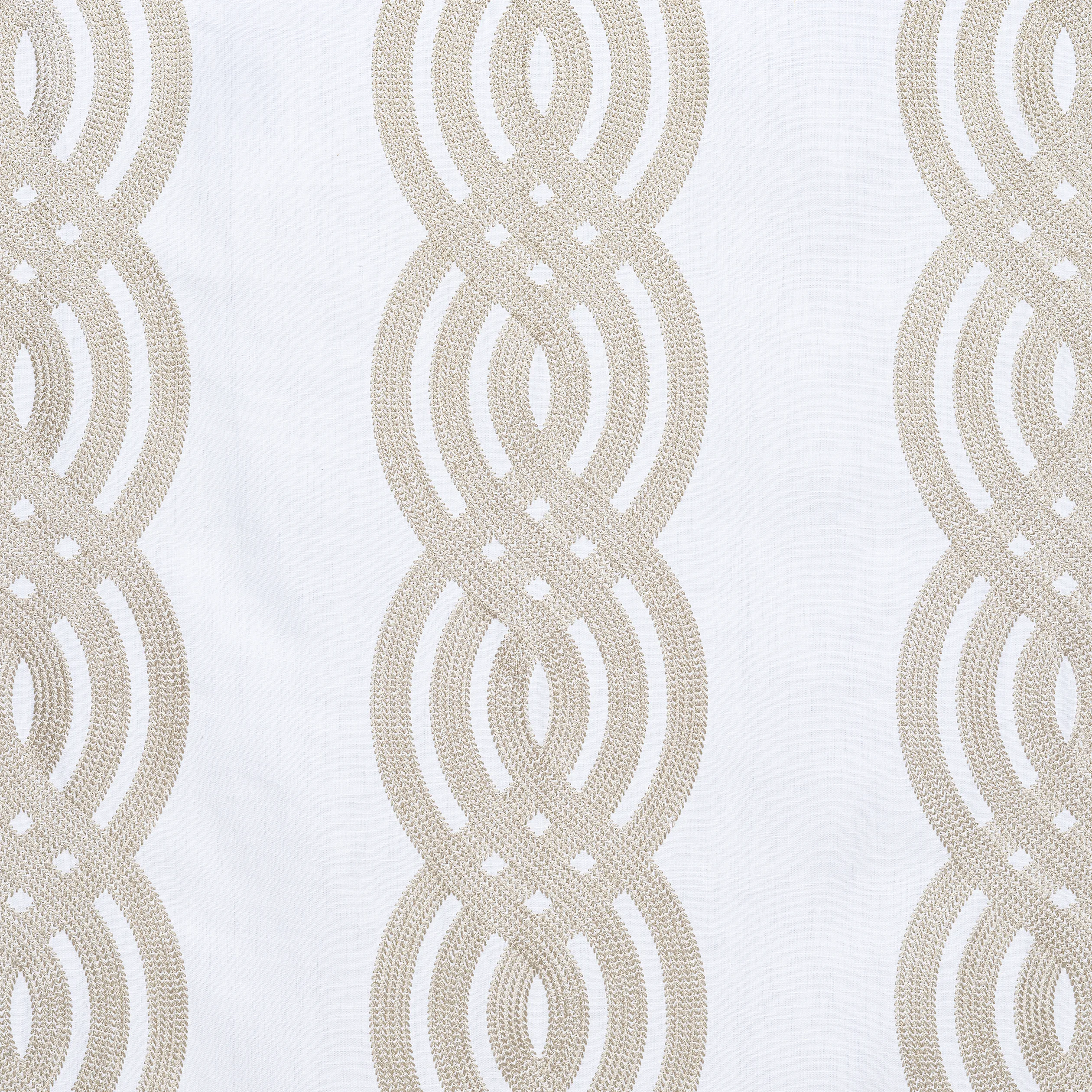 W710804 | Braid Embroidery – Cream