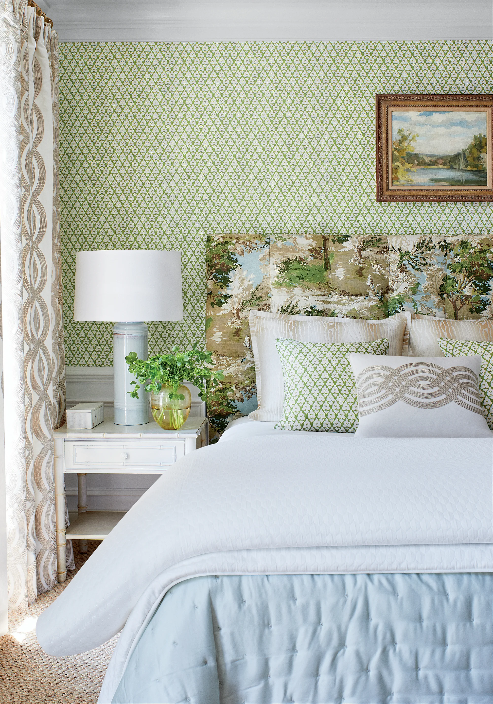 Thibaut Braid Embroidery in Cream (W710804)