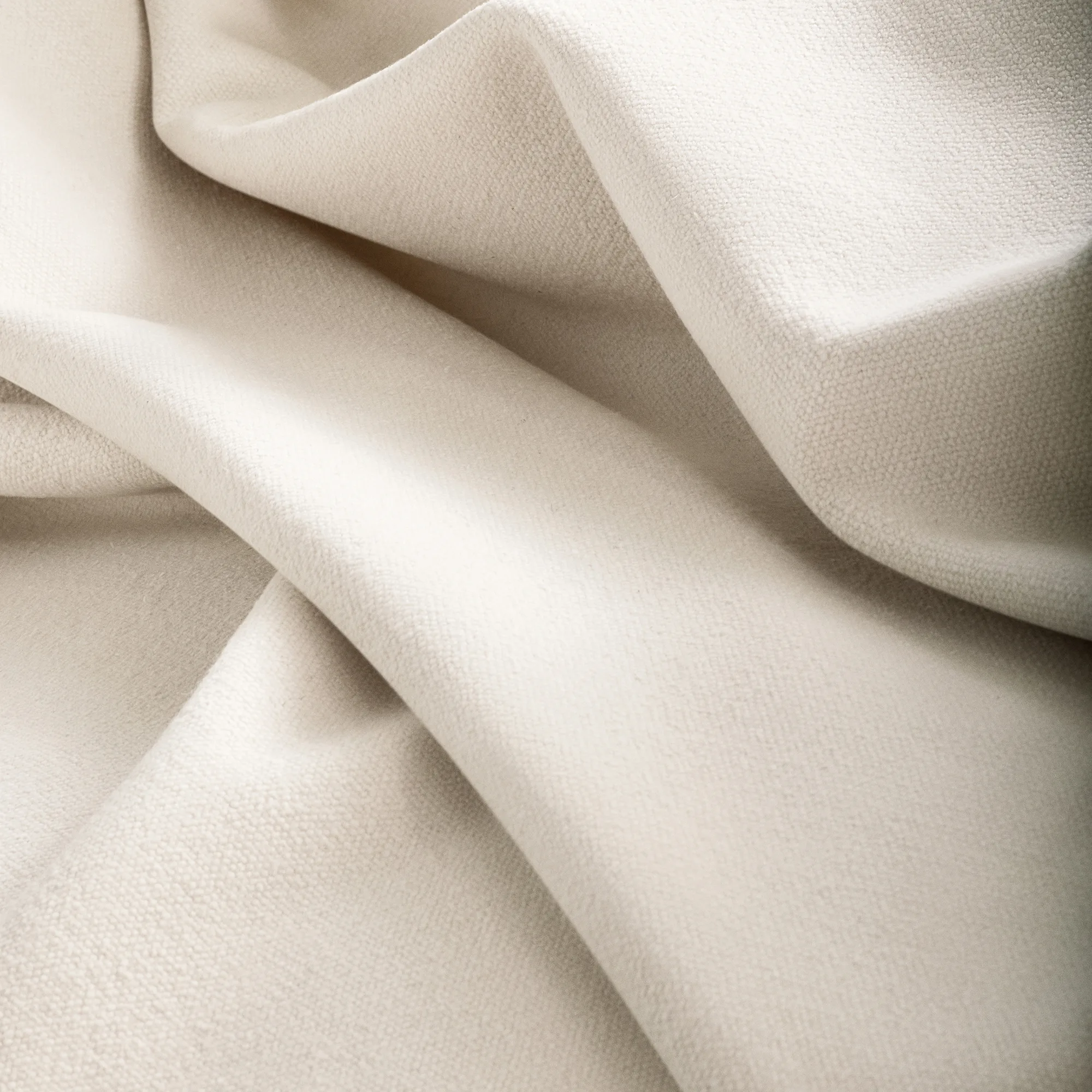 Anna French Cardiff in Natural (AW9206)