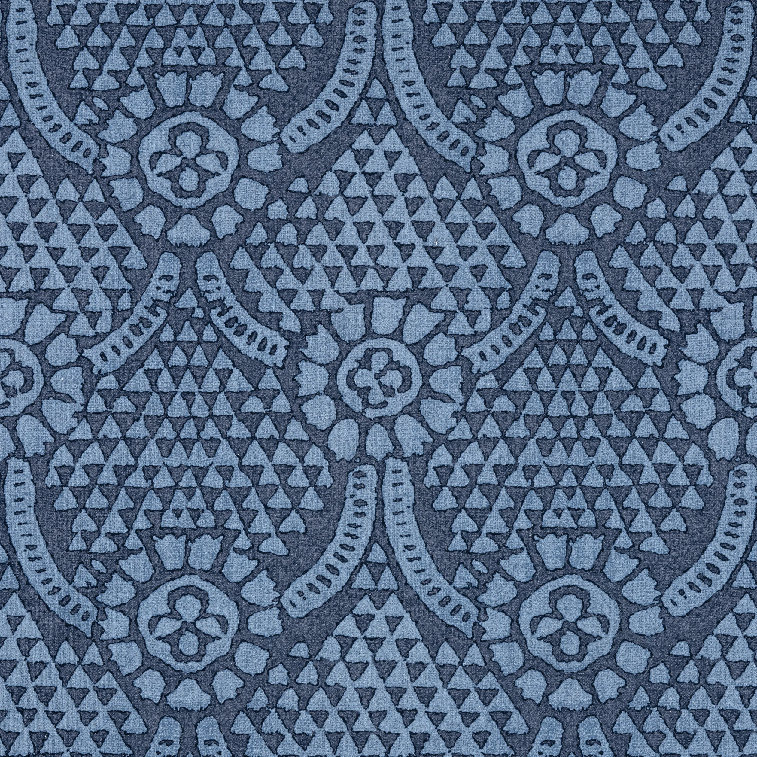 F914315 | Chamomile – Navy
