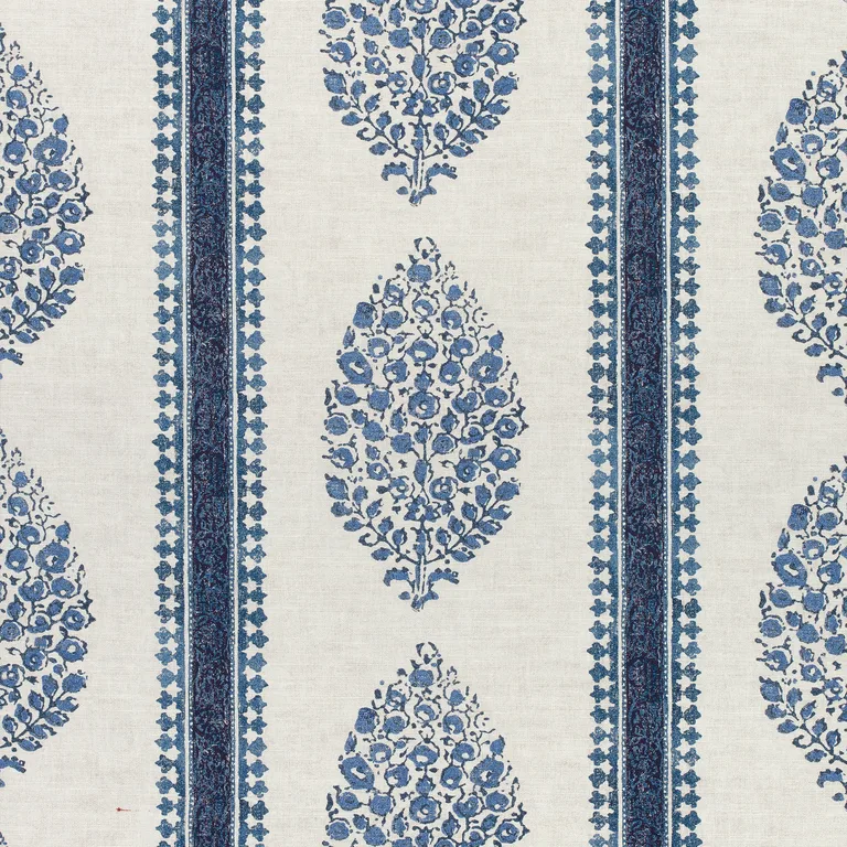 Thibaut Chappana in Blue and White (F910239)