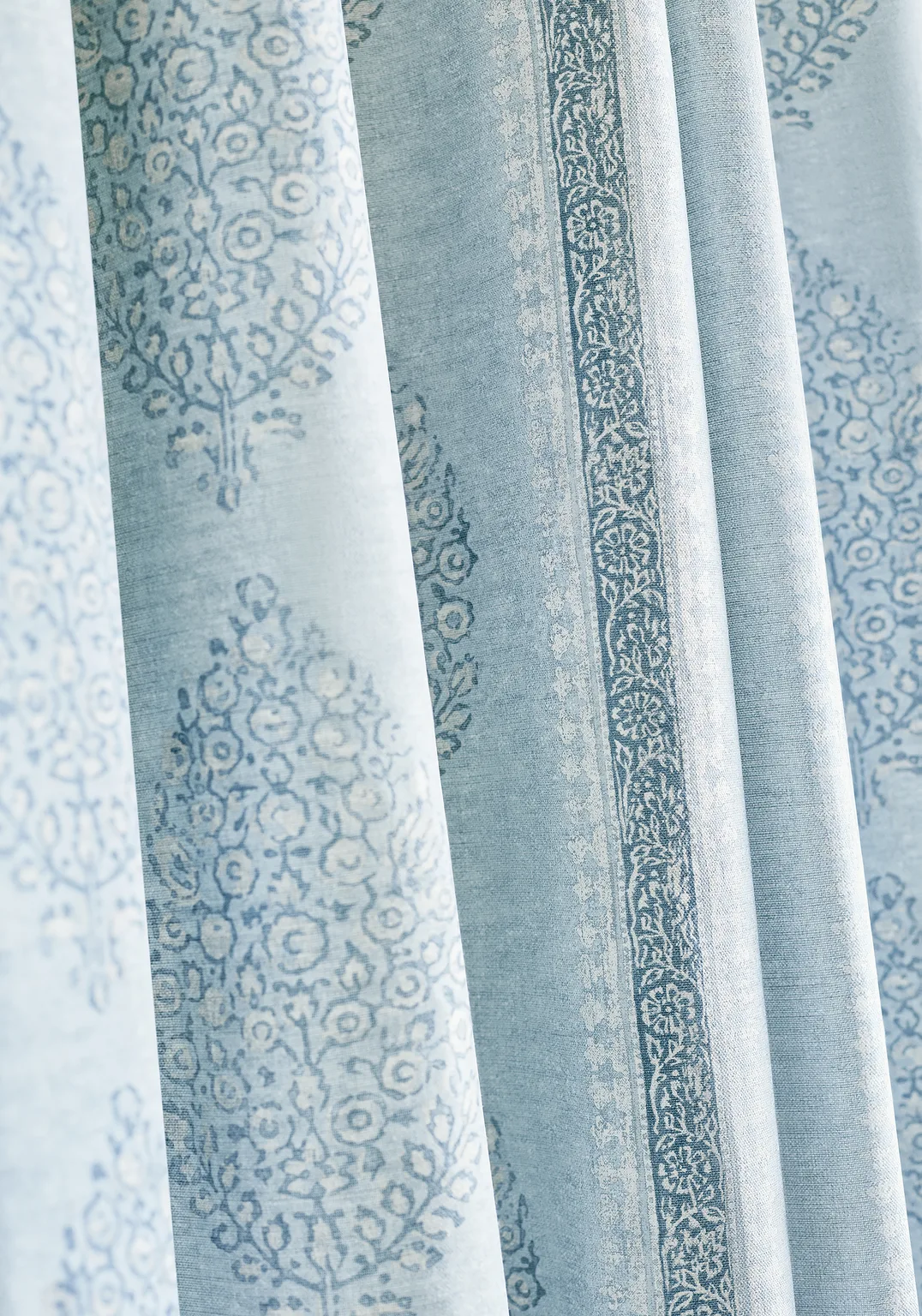 Thibaut Chappana in Slate Blue (F910235)