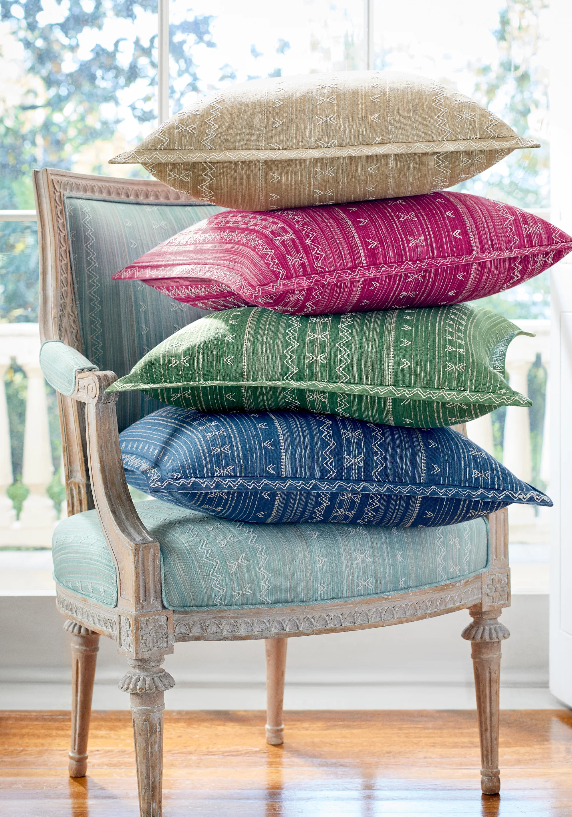 Thibaut Charter Stripe Embroidery in Seaglass (W736455)