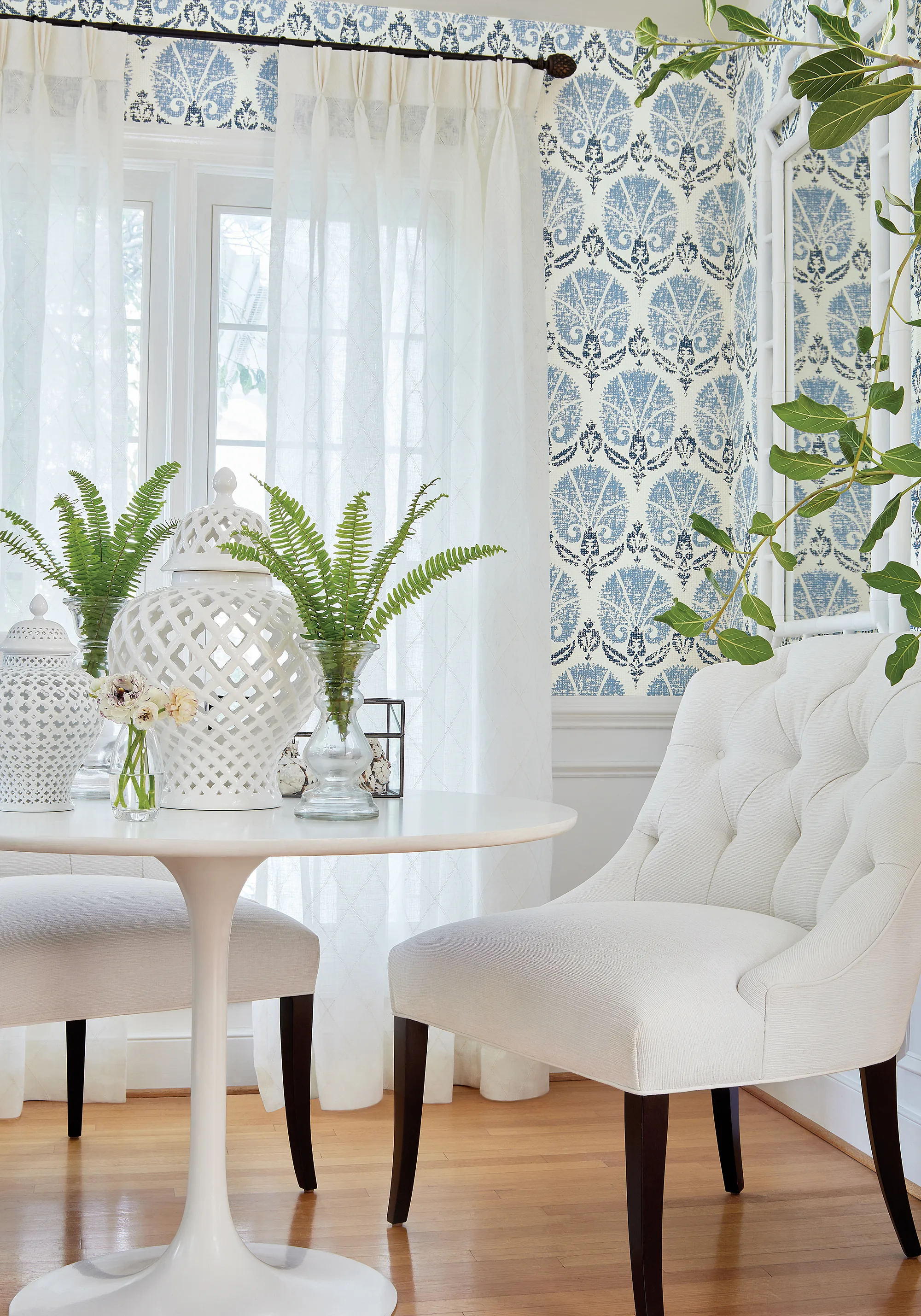 Thibaut Claremont Trellis in Ivory (W772588)