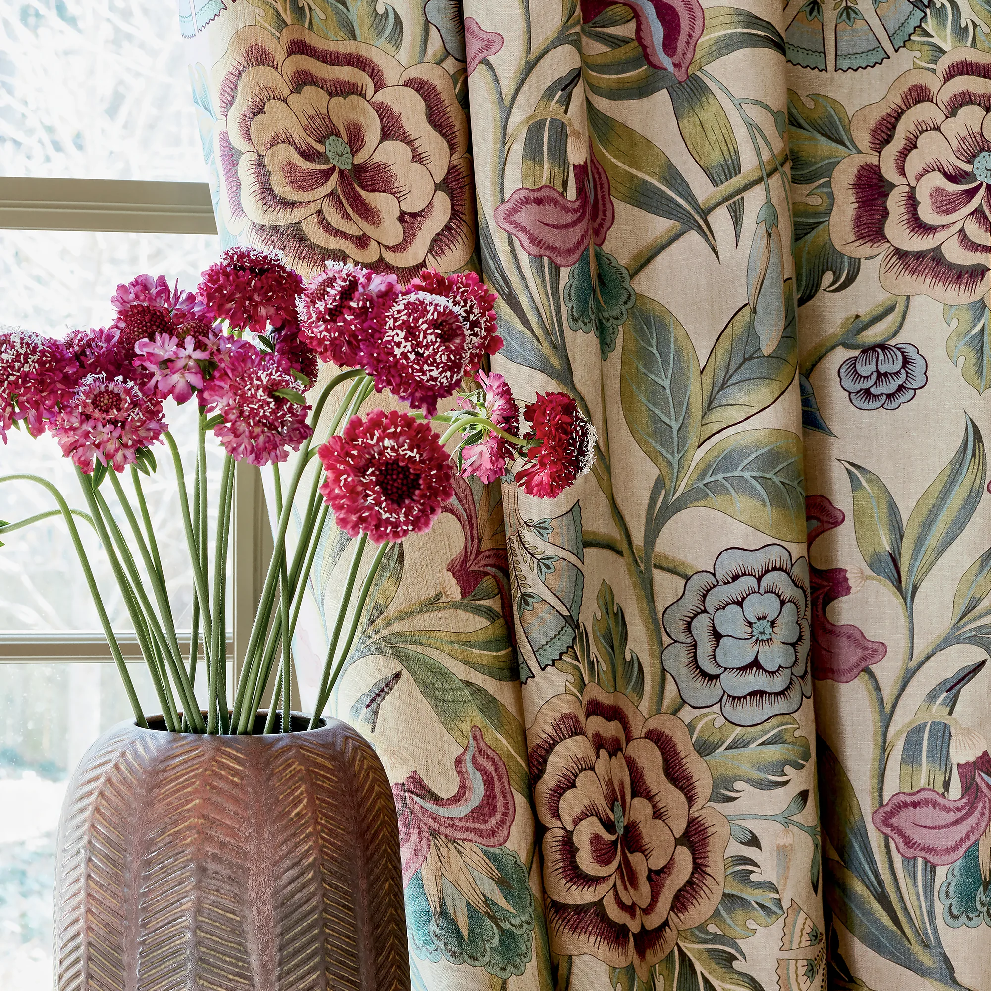 Anna French Cleo in Plum and Blue on Flax (AF9617)