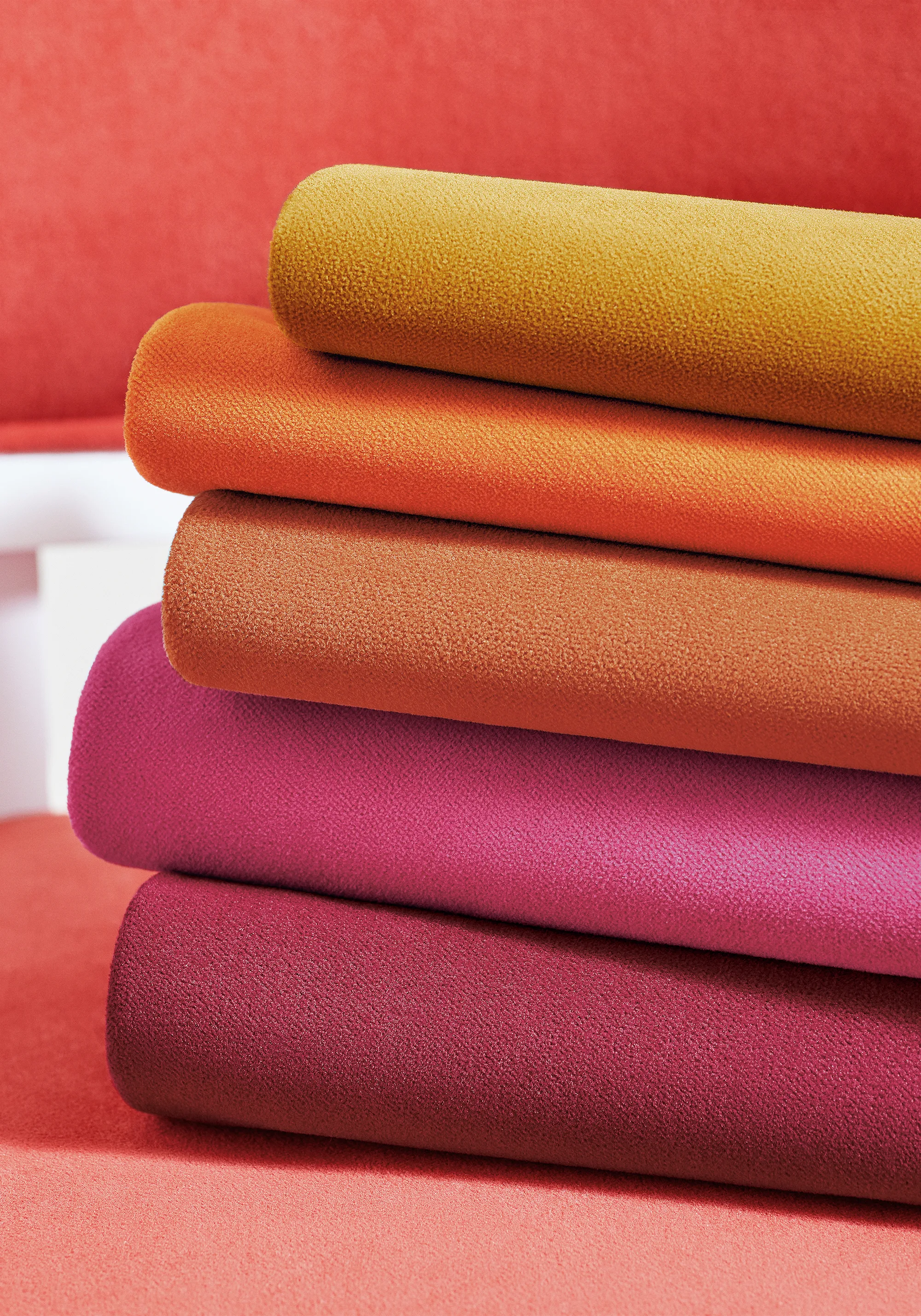 Thibaut Club Velvet in Ruby (W7209)