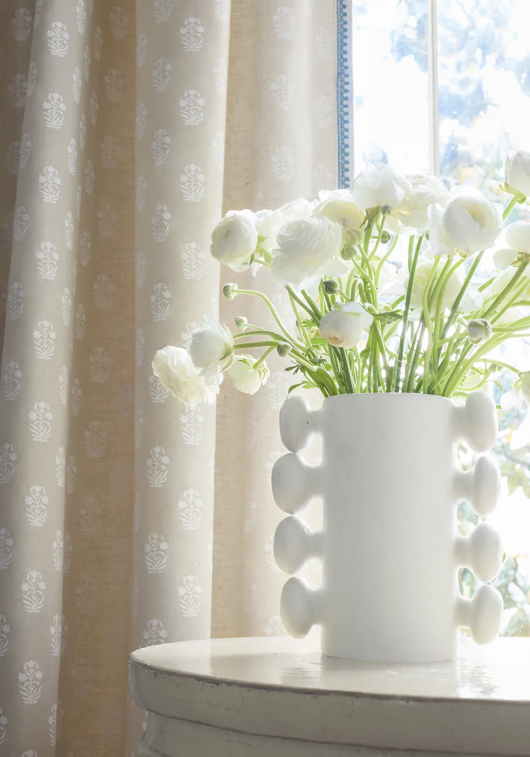 Thibaut Corwin in White on Natural (F936405)