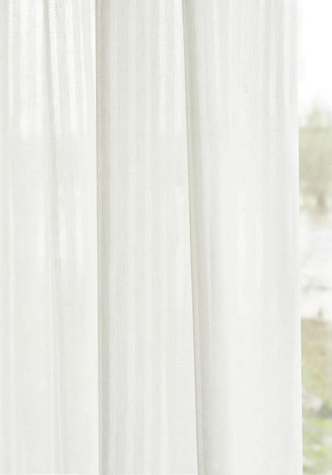 Thibaut Darley Stripe in Snow White (FWW7141)