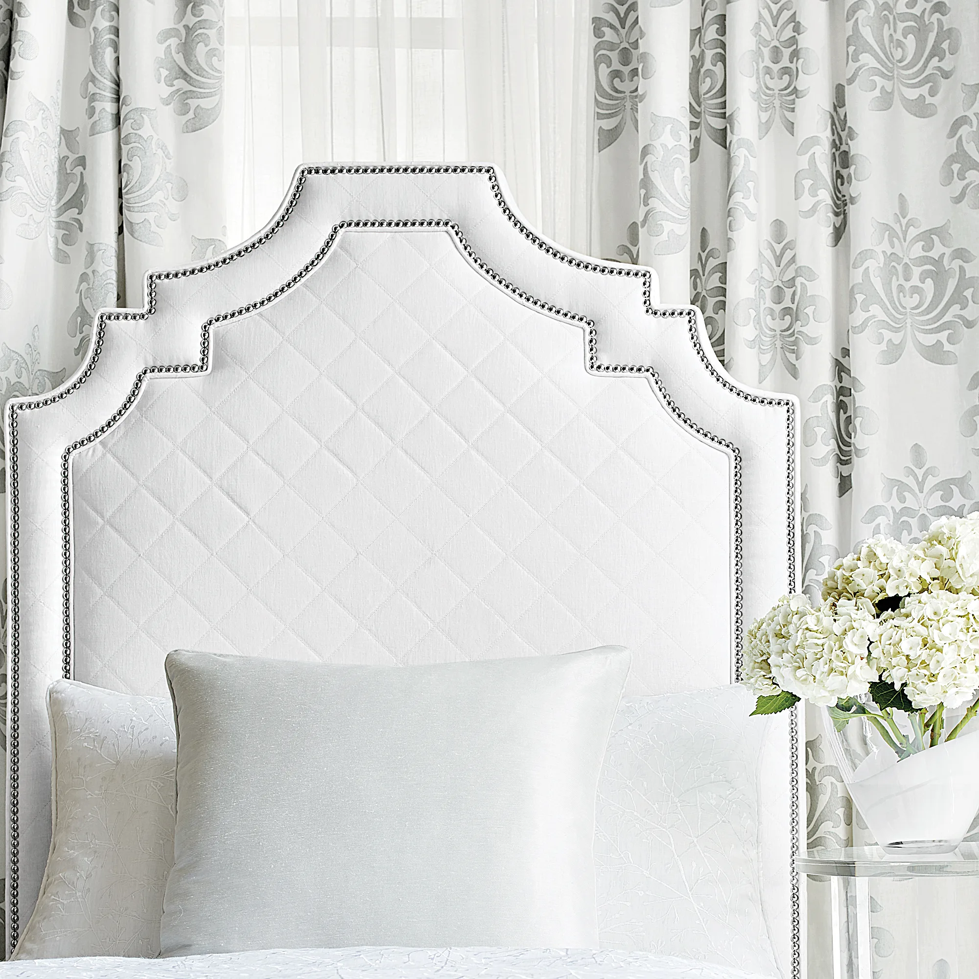 Anna French Deco Stripe in White (AW9132)