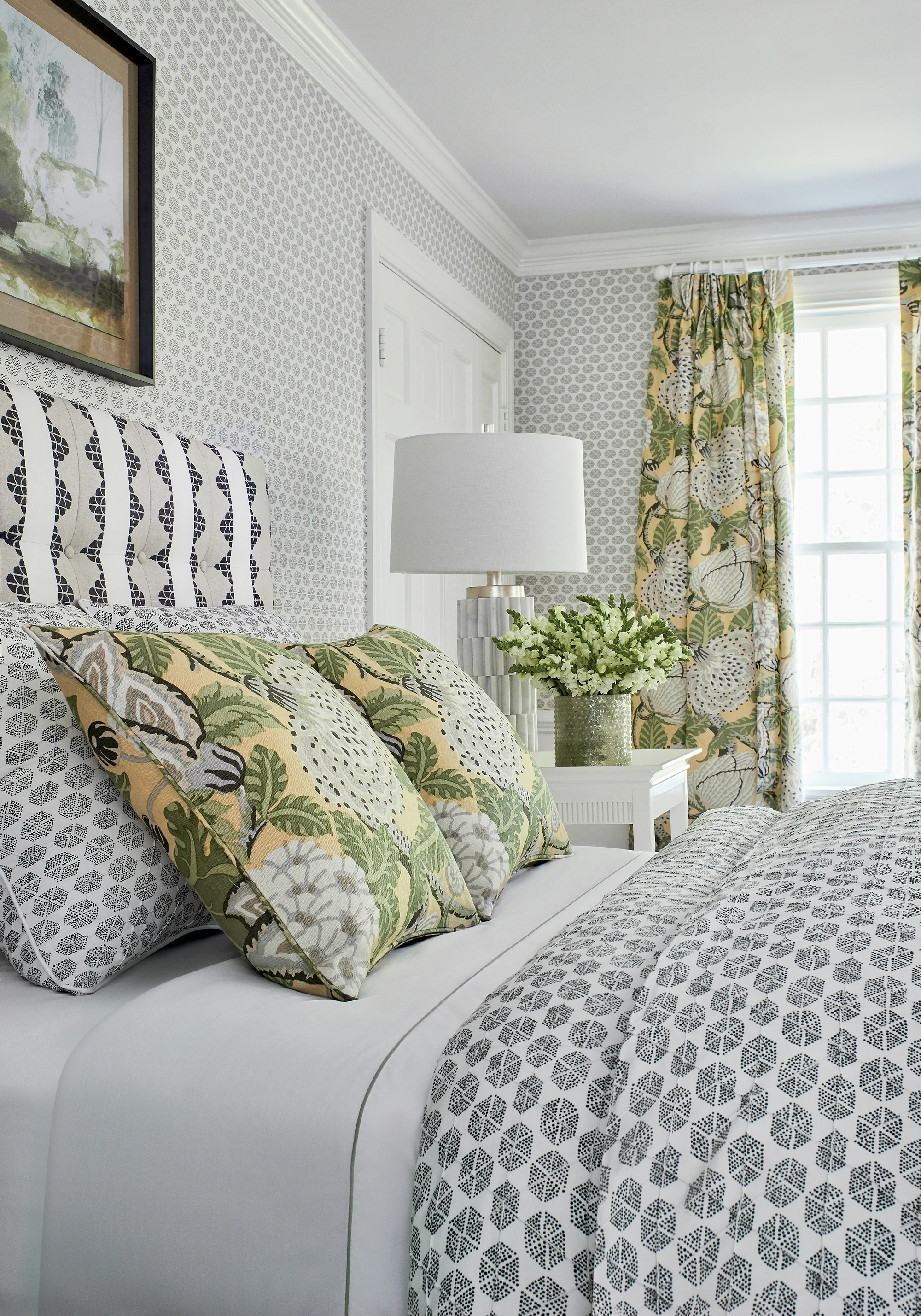 Thibaut Dhara Stripe in Beige and Black (F92939)
