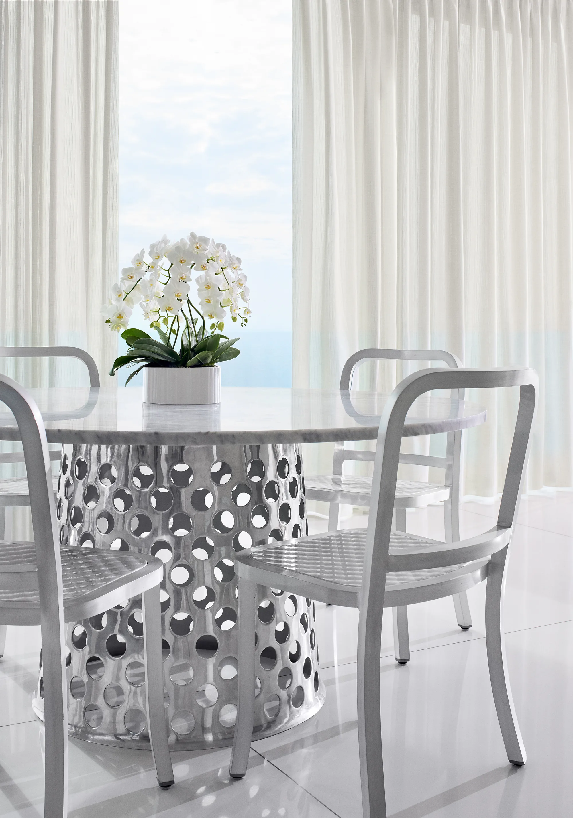 Thibaut Dunlin in Platinum (FWW81772)