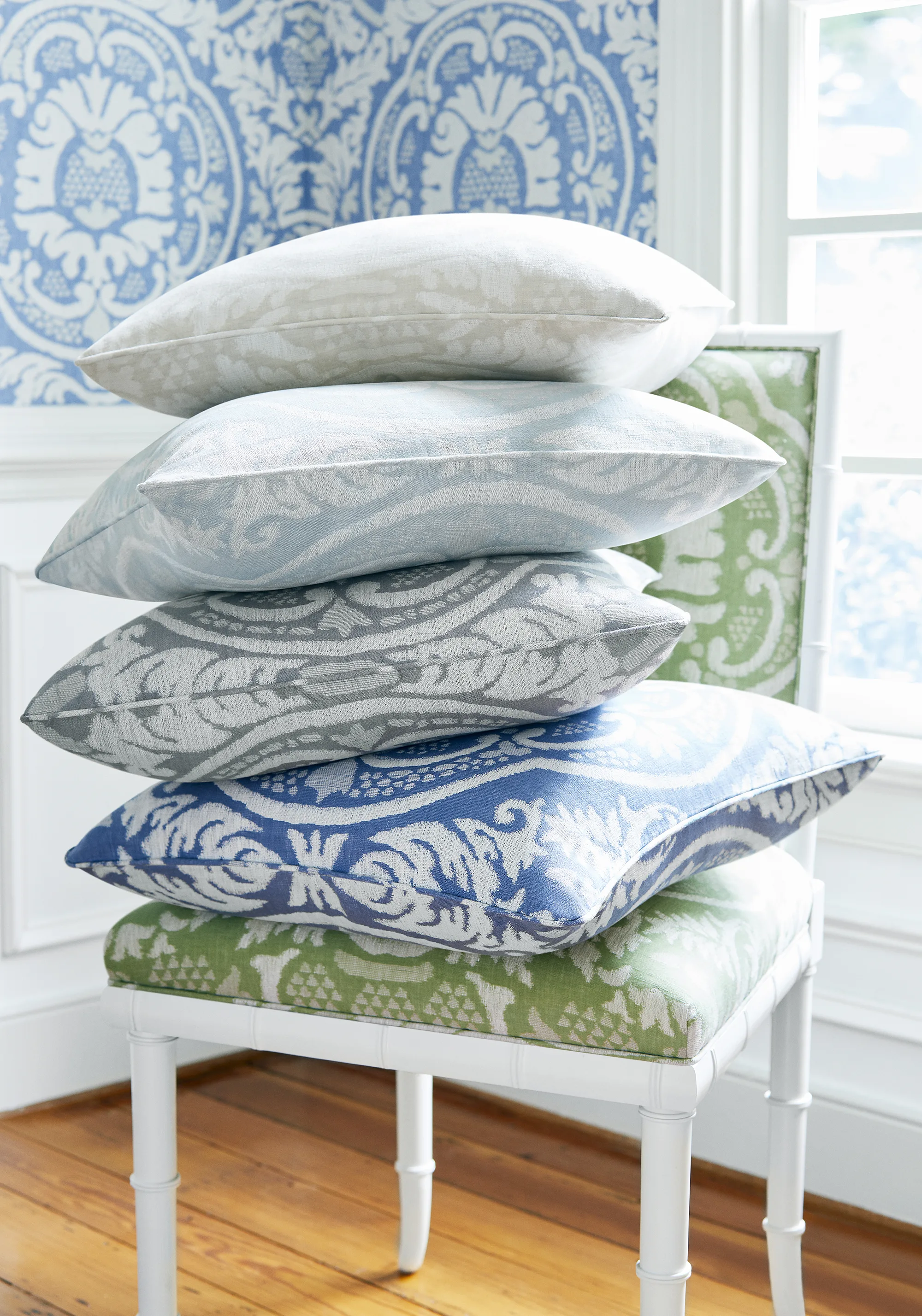 Thibaut Earl Damask in Flax (W710841)