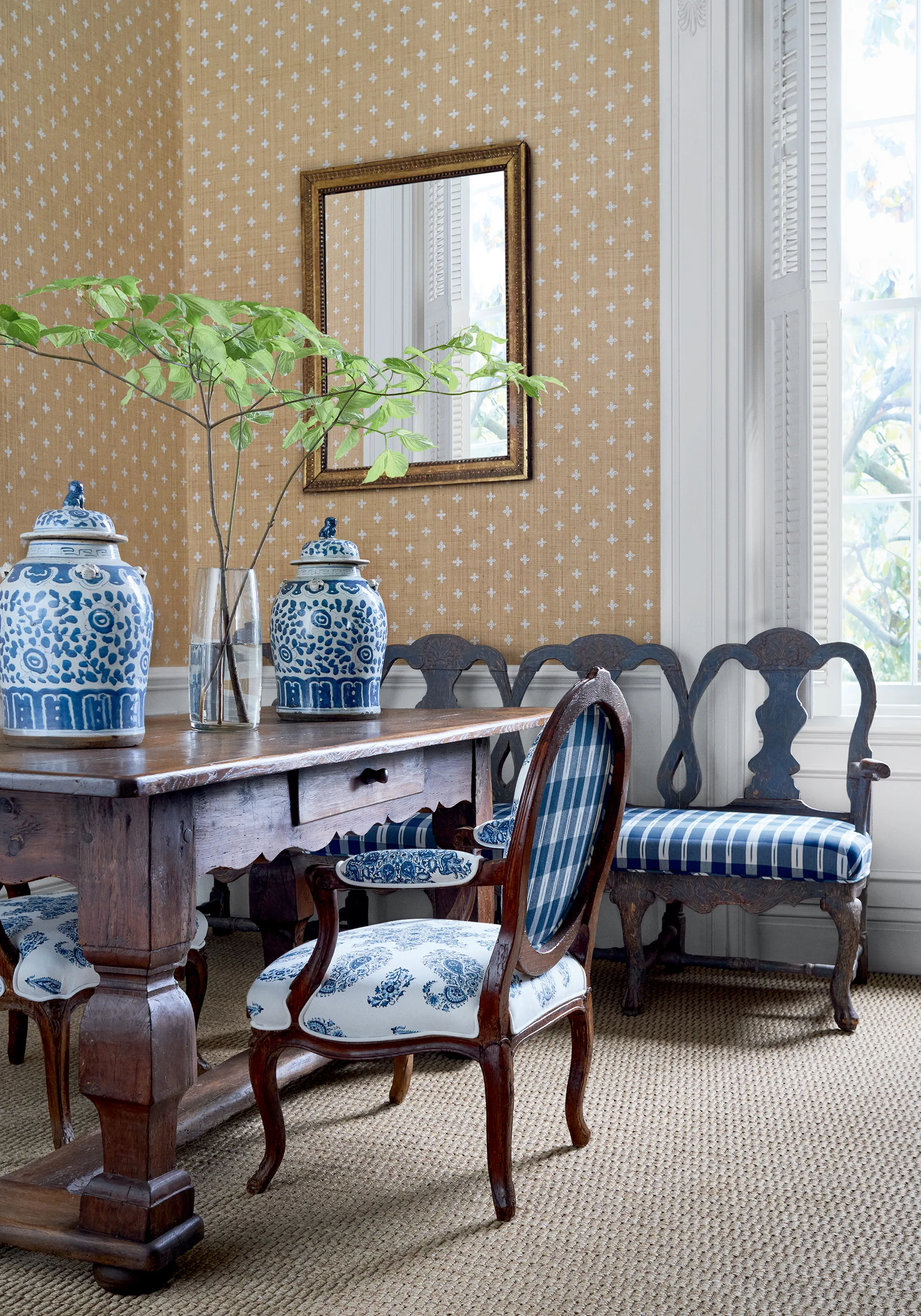Thibaut East India in Blue and White (F936429)