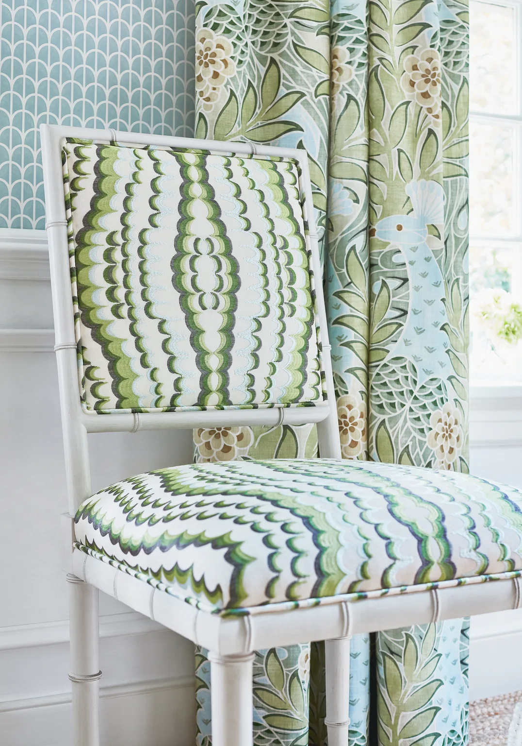 Thibaut Ebru Embroidery in Green (W72984)