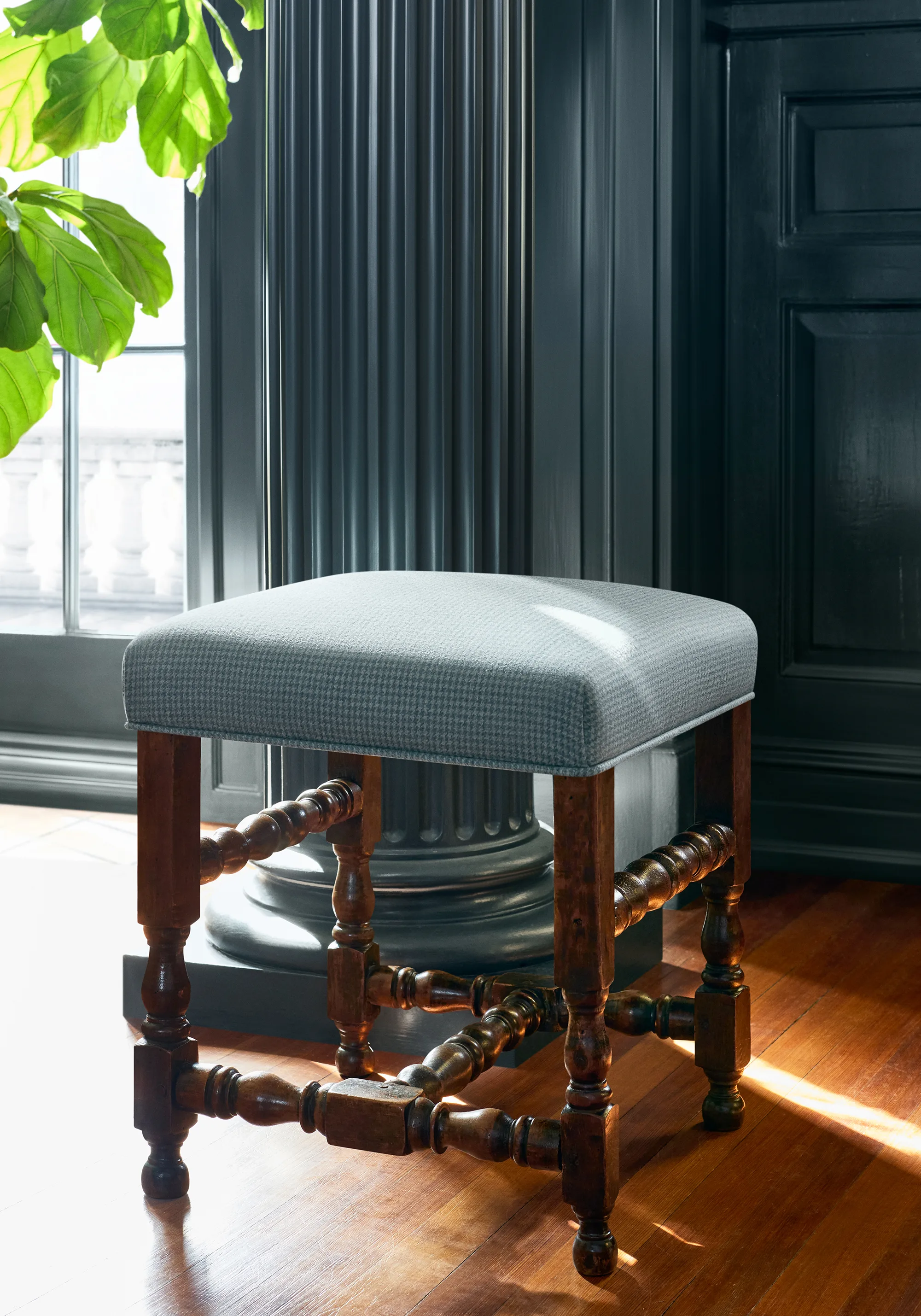 Thibaut Edmund in Slate (W711324)