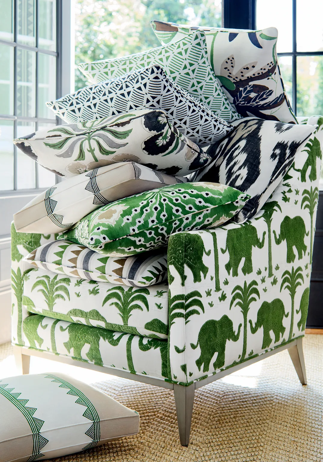 Thibaut Elephant Velvet in Green (W716201)