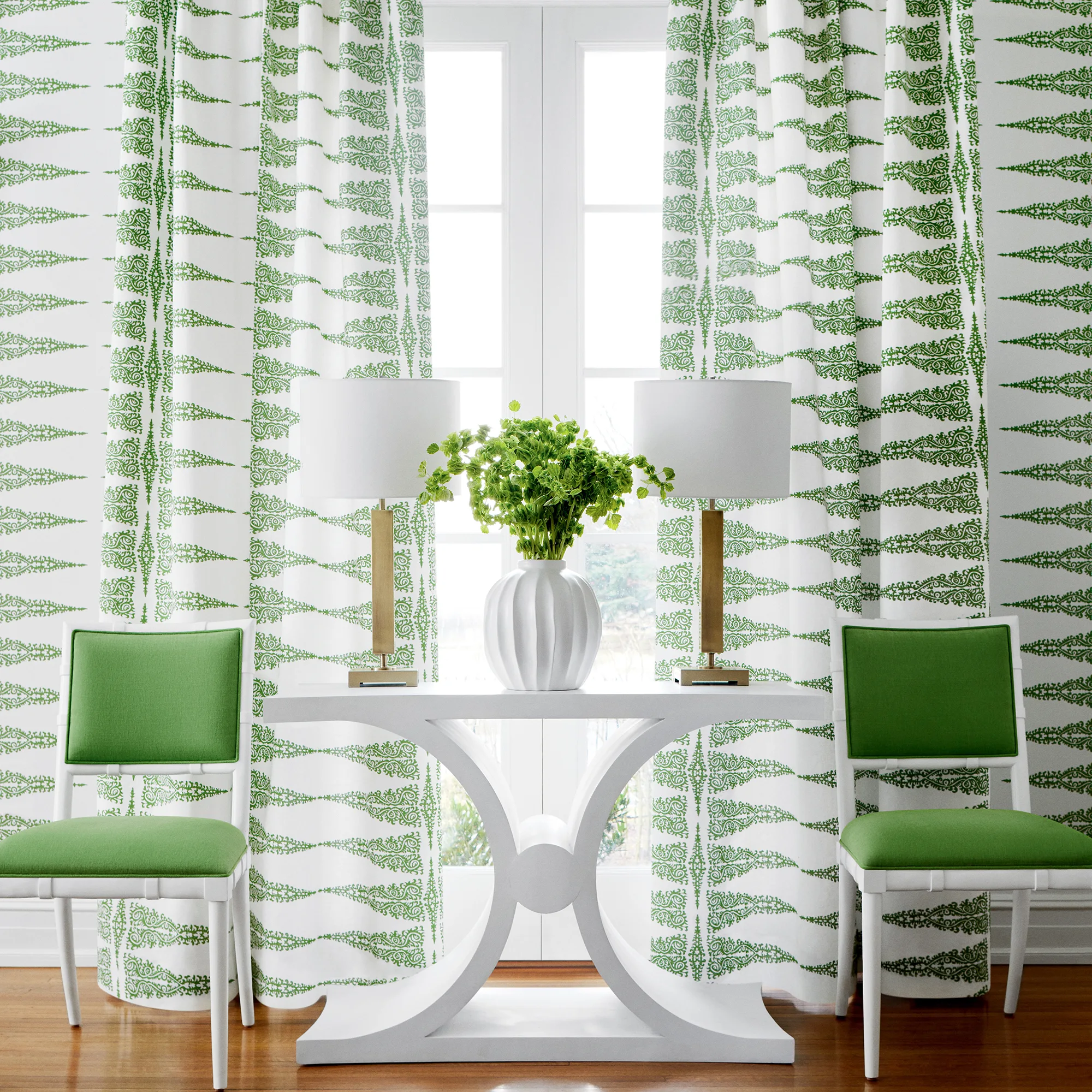 Anna French Ellery Stripe in Kelly on White (AF24546)
