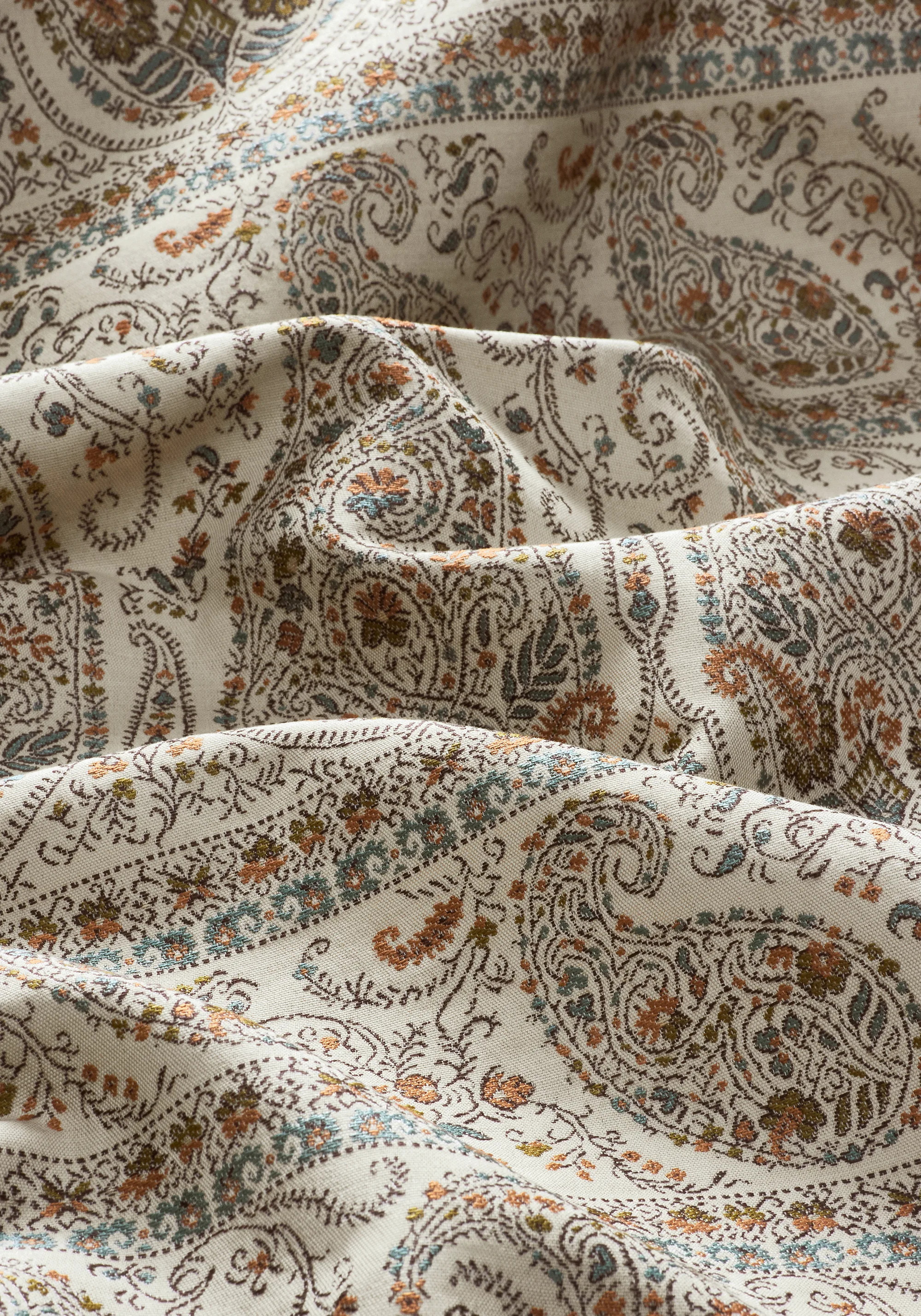 Thibaut Emalin Paisley in Curry (W711332)