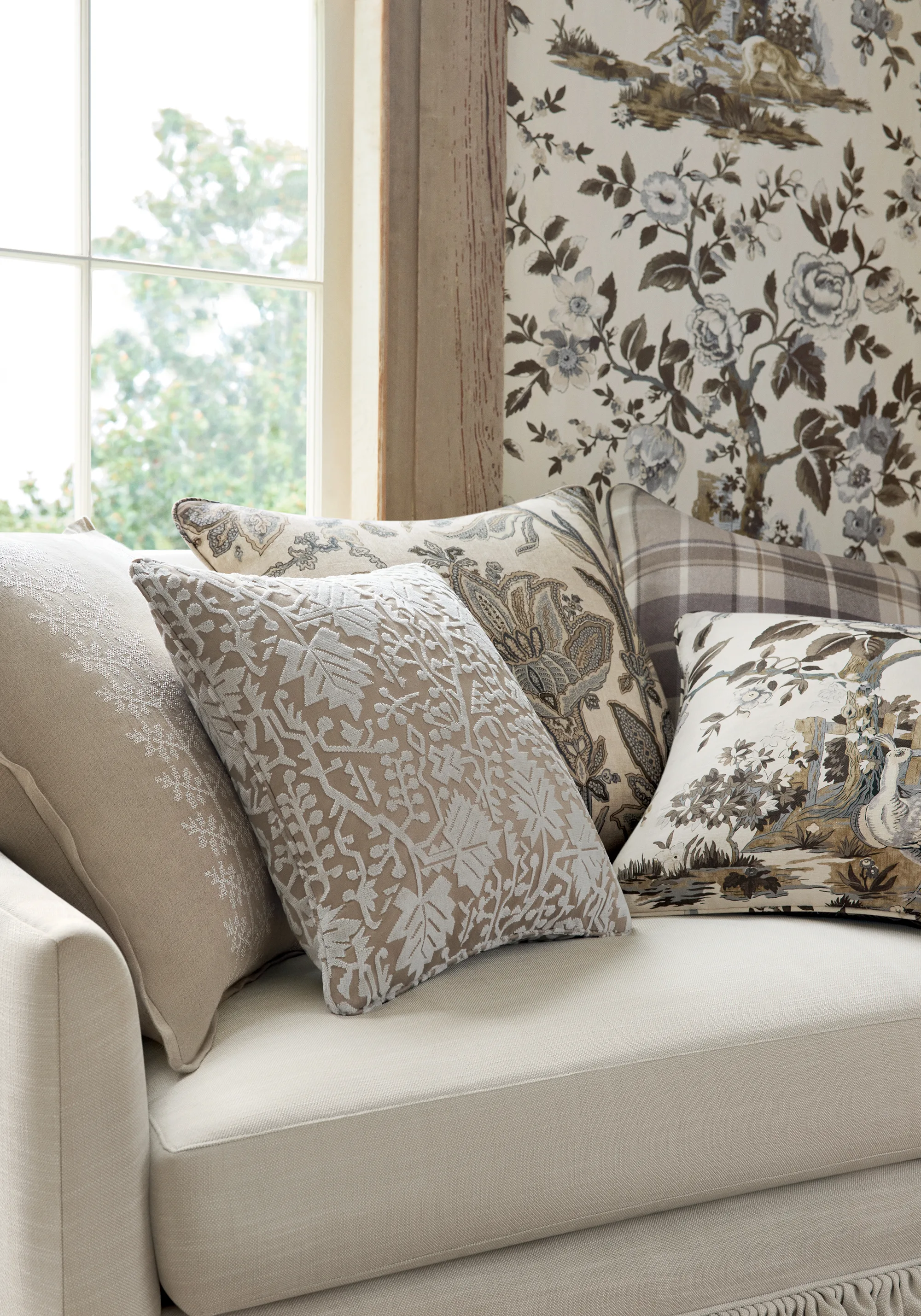 Thibaut Forest Lodge in Brown and White (F910540)