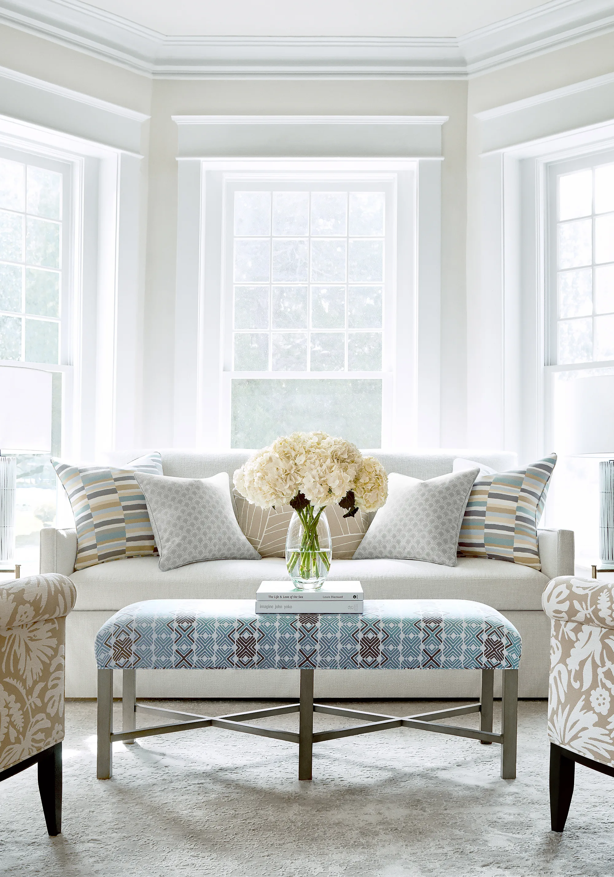 Thibaut Freeport in Almond (W74617)