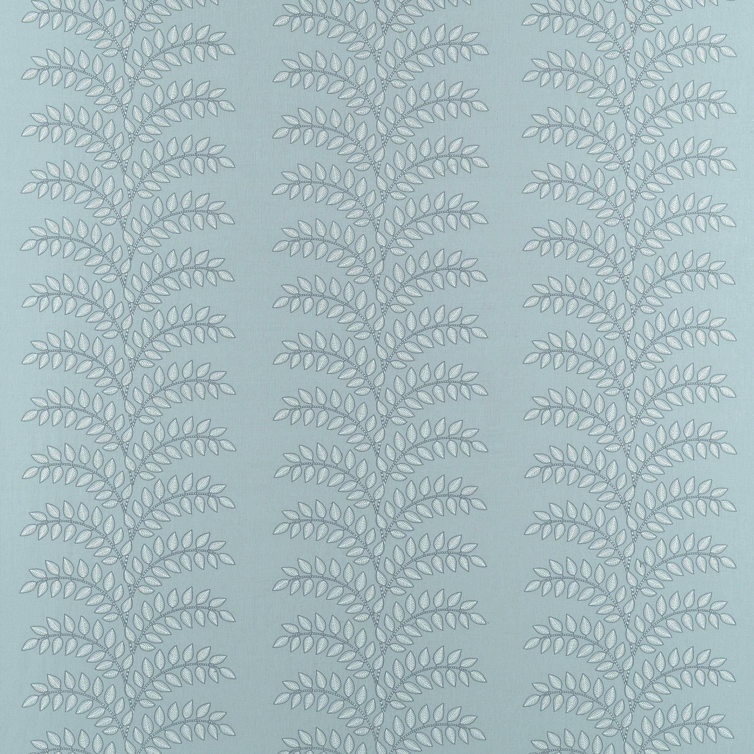 AW16102 | Frondescence Embroidery – Robin’s Egg
