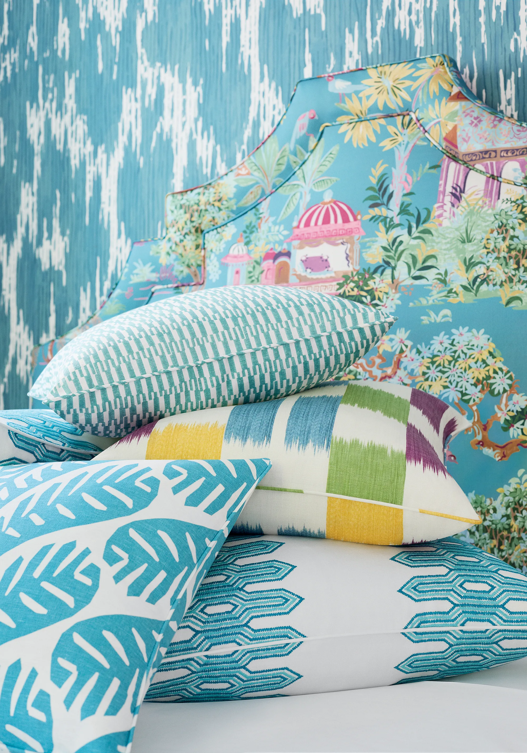 Thibaut Gogo in Spa Blue (F920807)