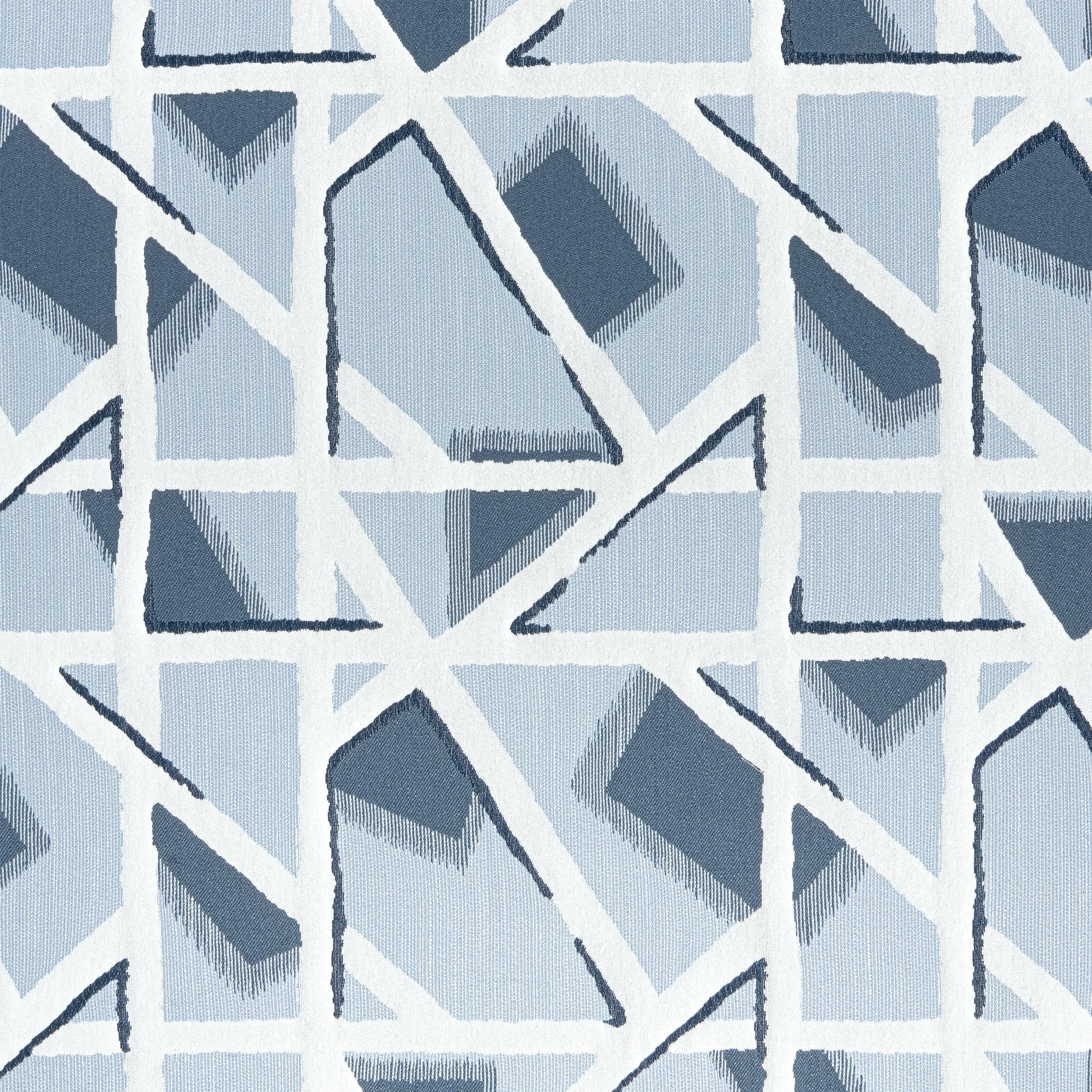Thibaut Hazen in Denim (W8835)