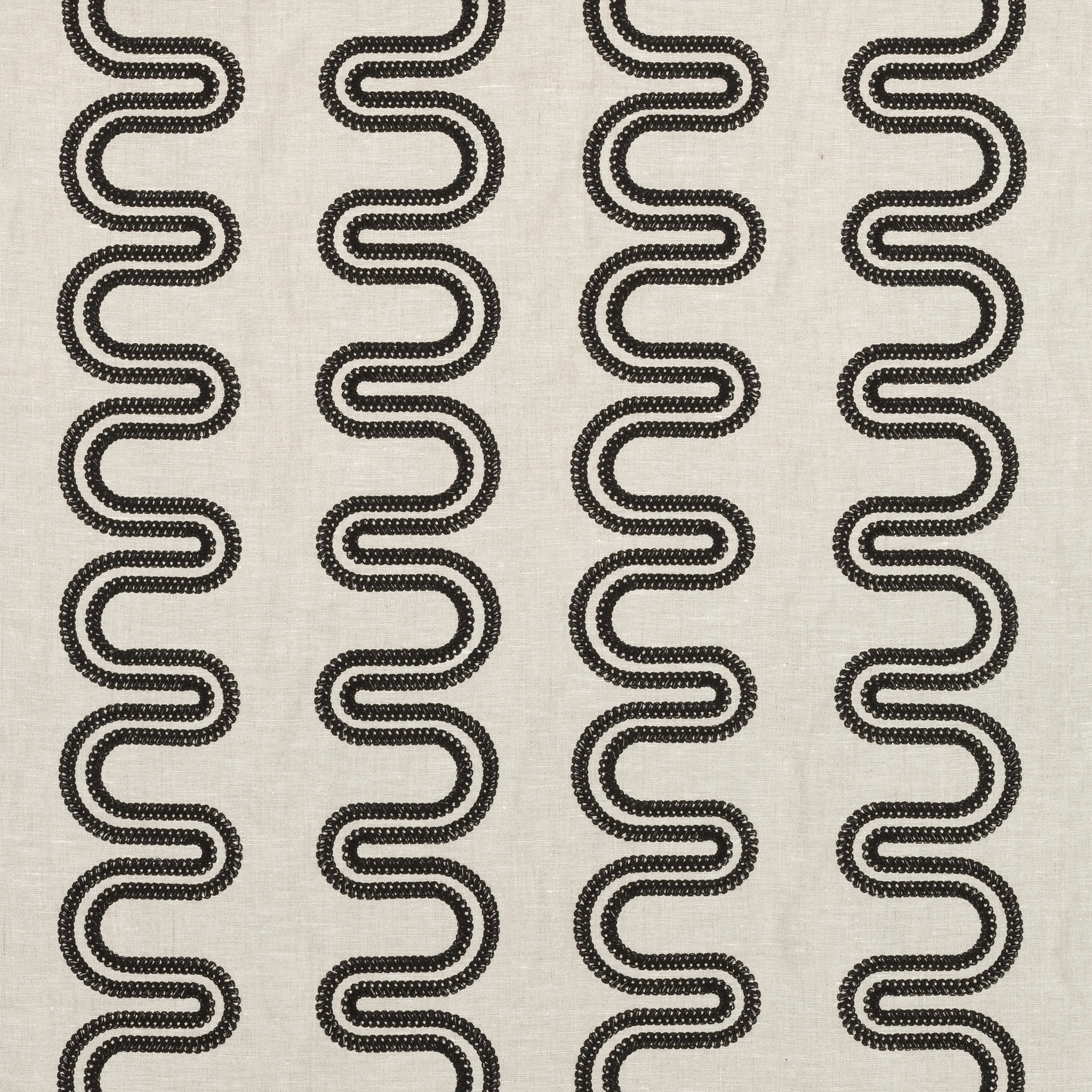 AF9637 | Herriot Way Embroidery – Black on Flax