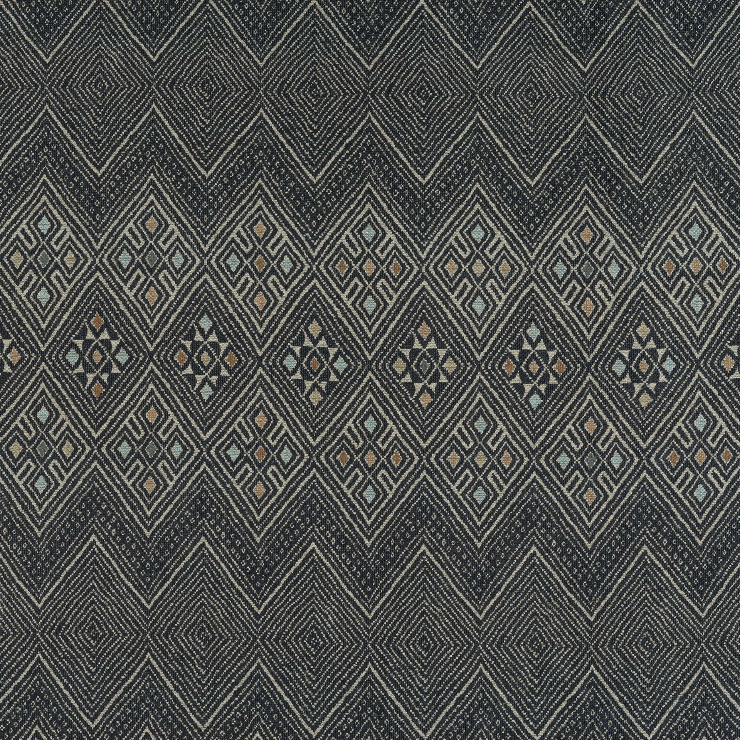 F913228 | High Plains – Black
