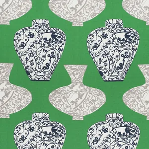 Thibaut Imari Vase in Emerald Green (F913125)
