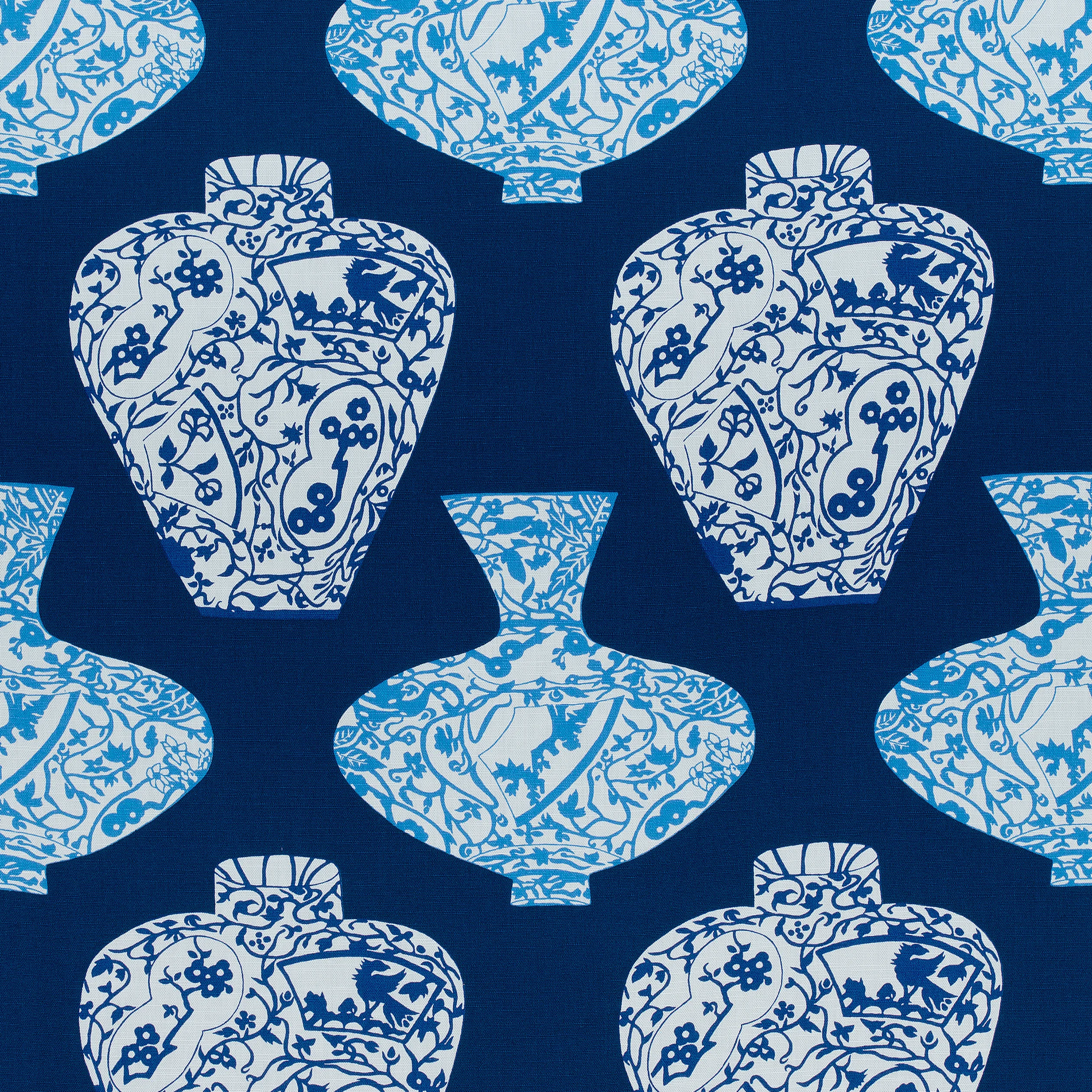 F913124 | Imari Vase – Navy