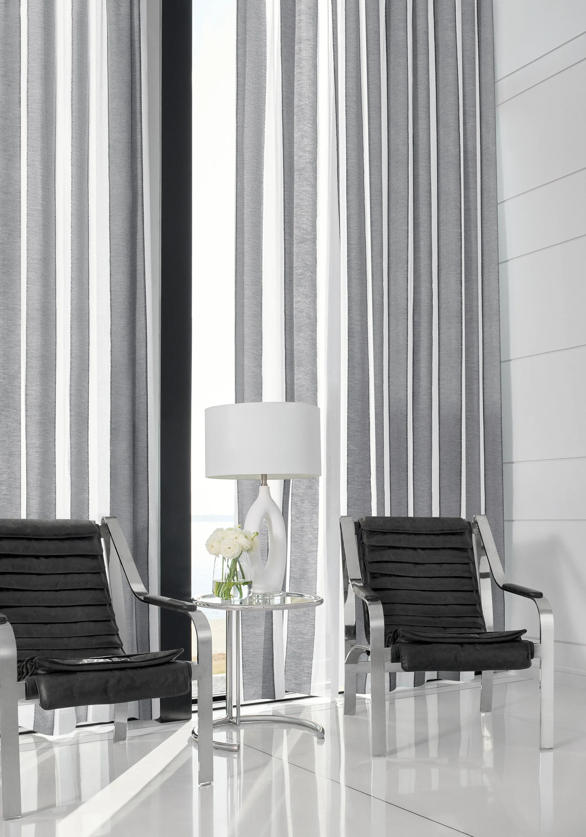 Thibaut Intaglio Stripe in Charcoal (FWW81746)