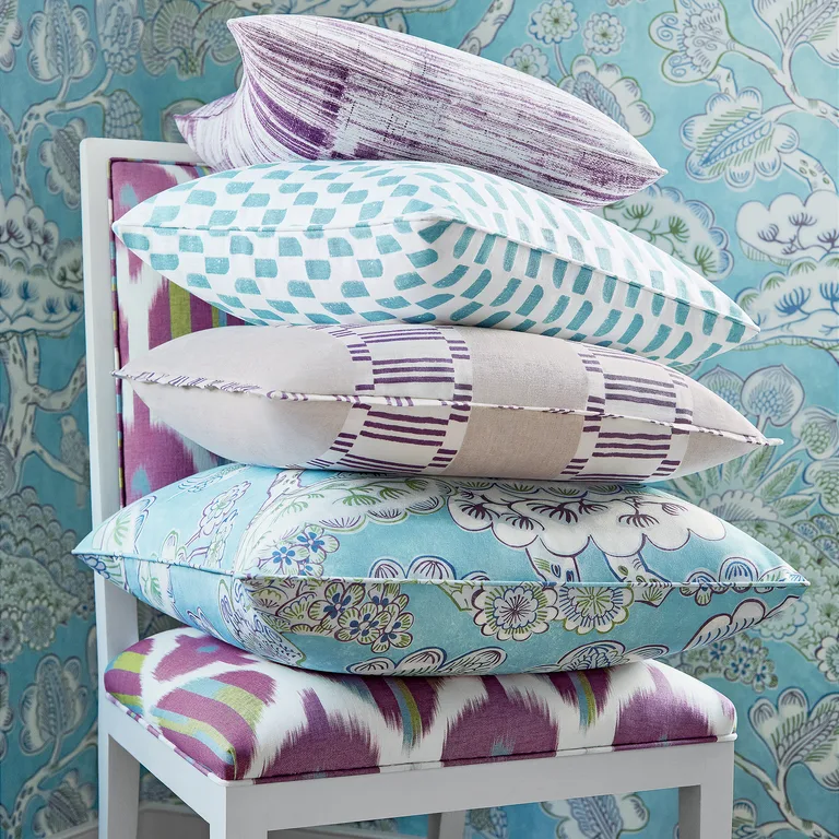 Anna French Japonic Stripe in Eggplant (AF9825)