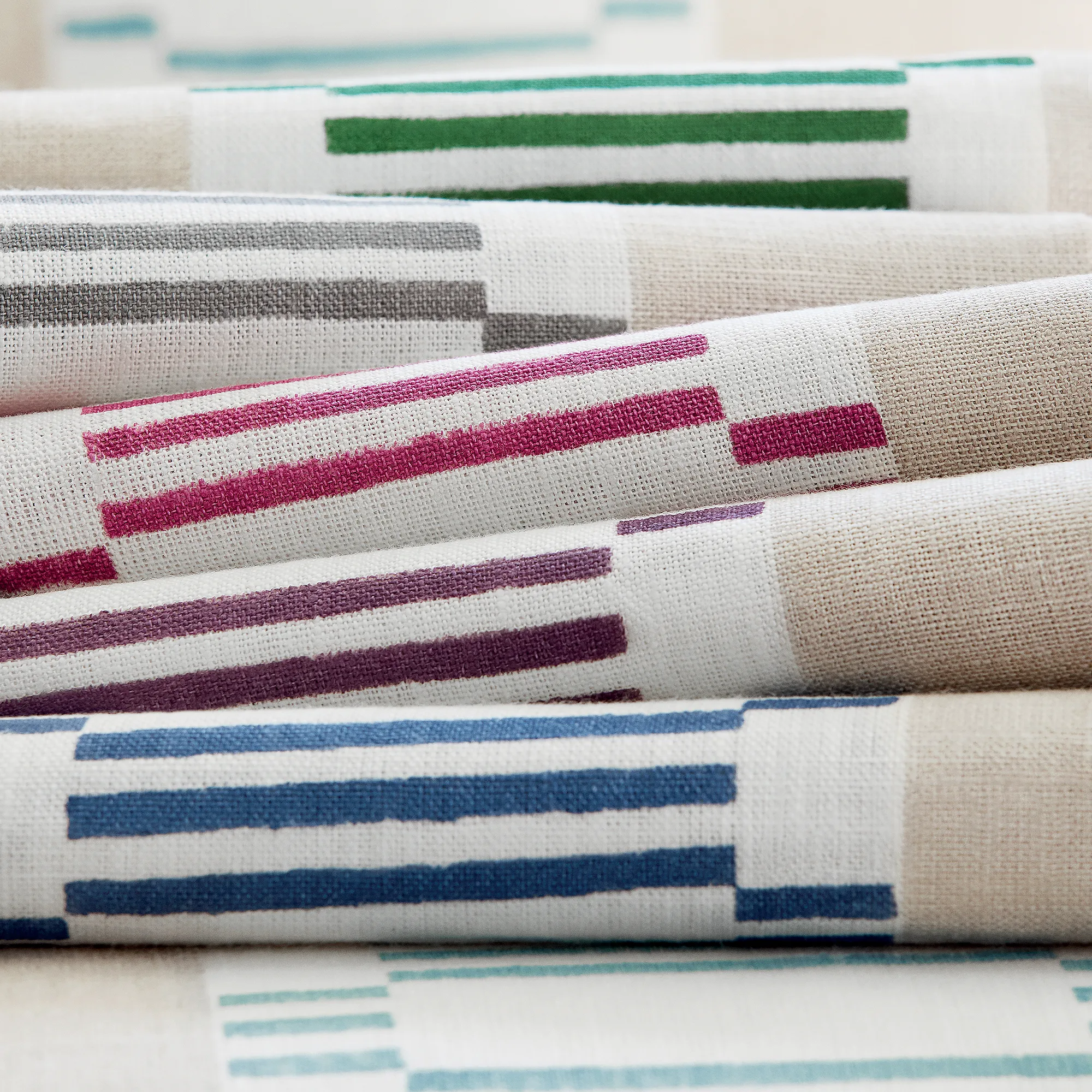 Anna French Japonic Stripe in Emerald Green (AF9824)
