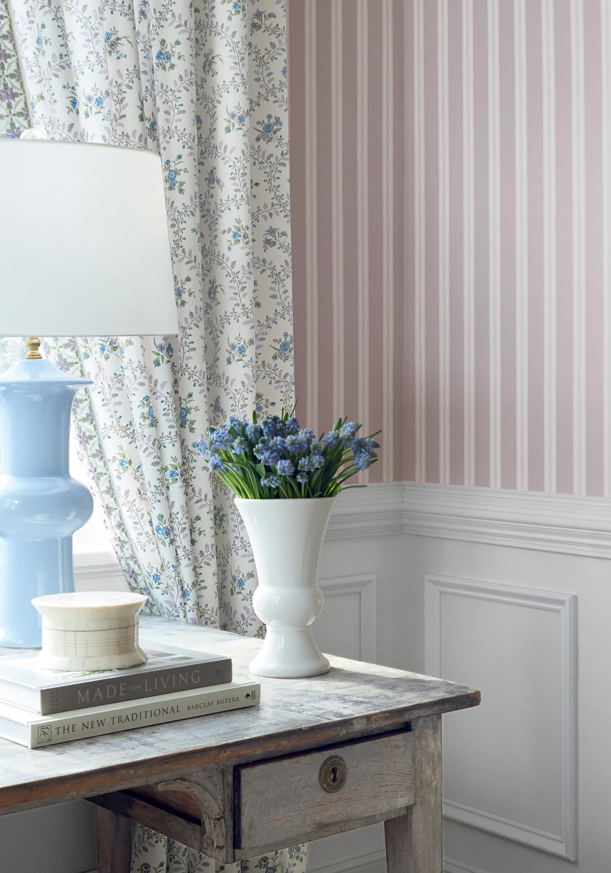 Anna French Juliette Trail in Lavender and Blue (AF10766)