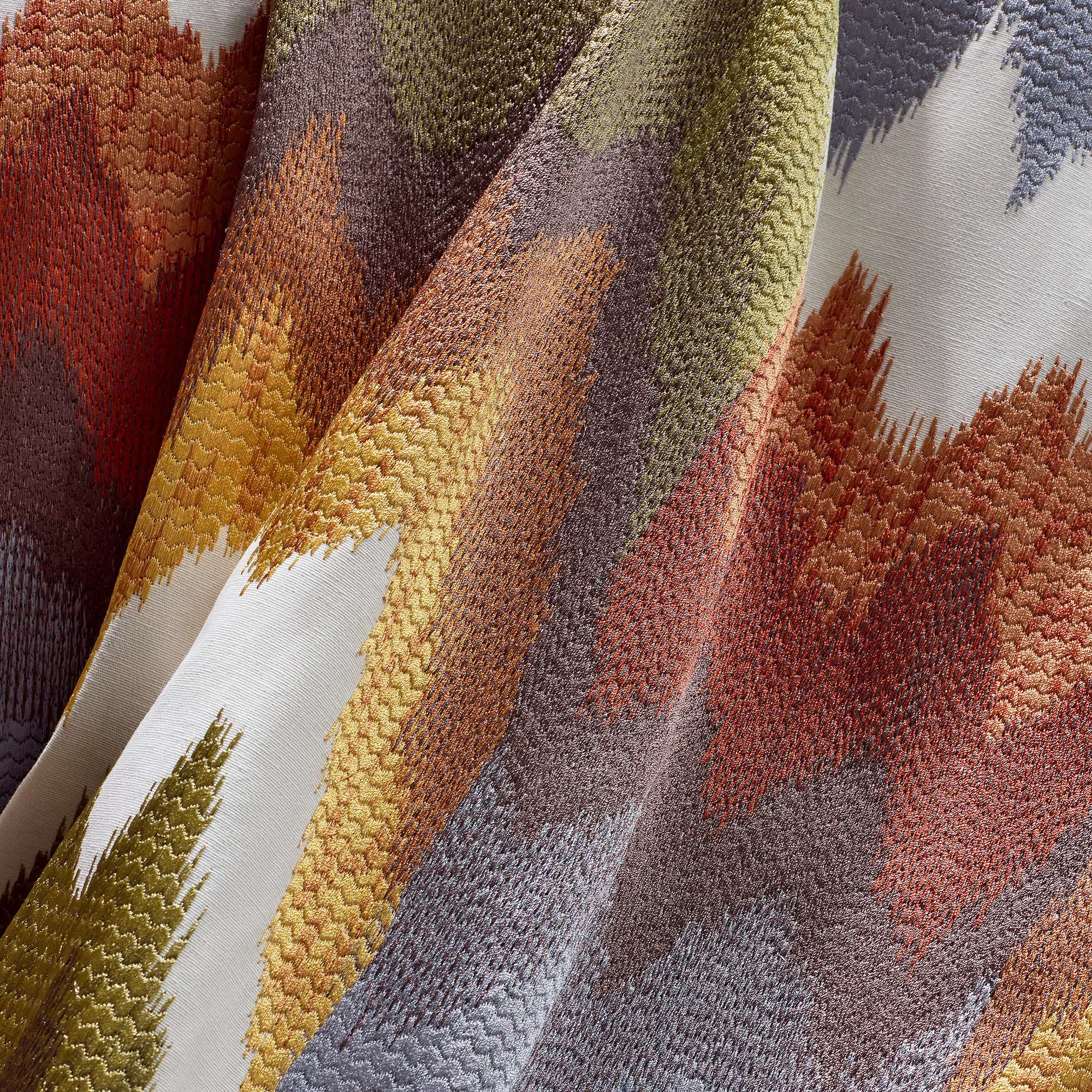 Anna French Kamut Embroidery in Autumn (AW9256)