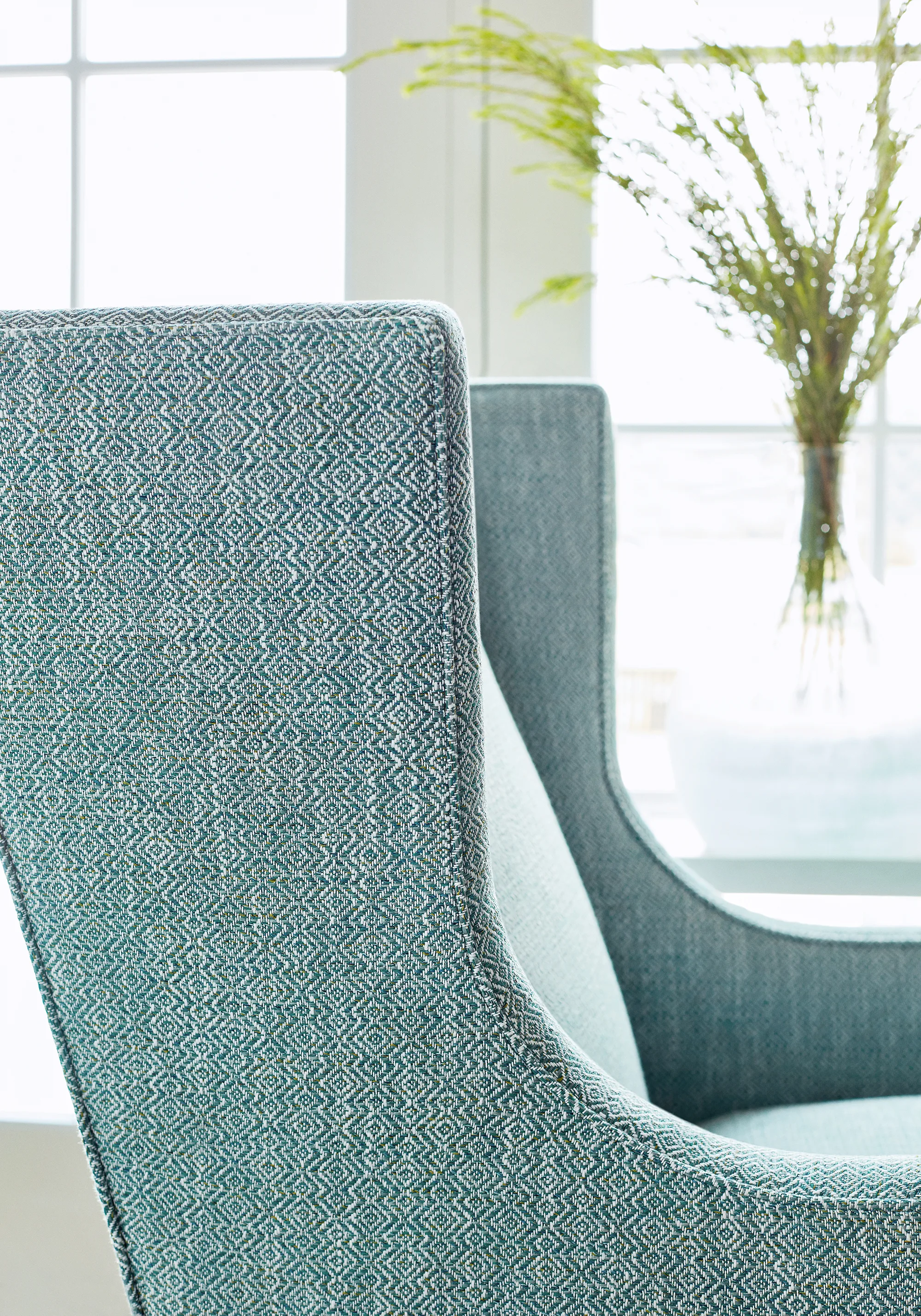 Thibaut Kingsley in Teal (W74069)