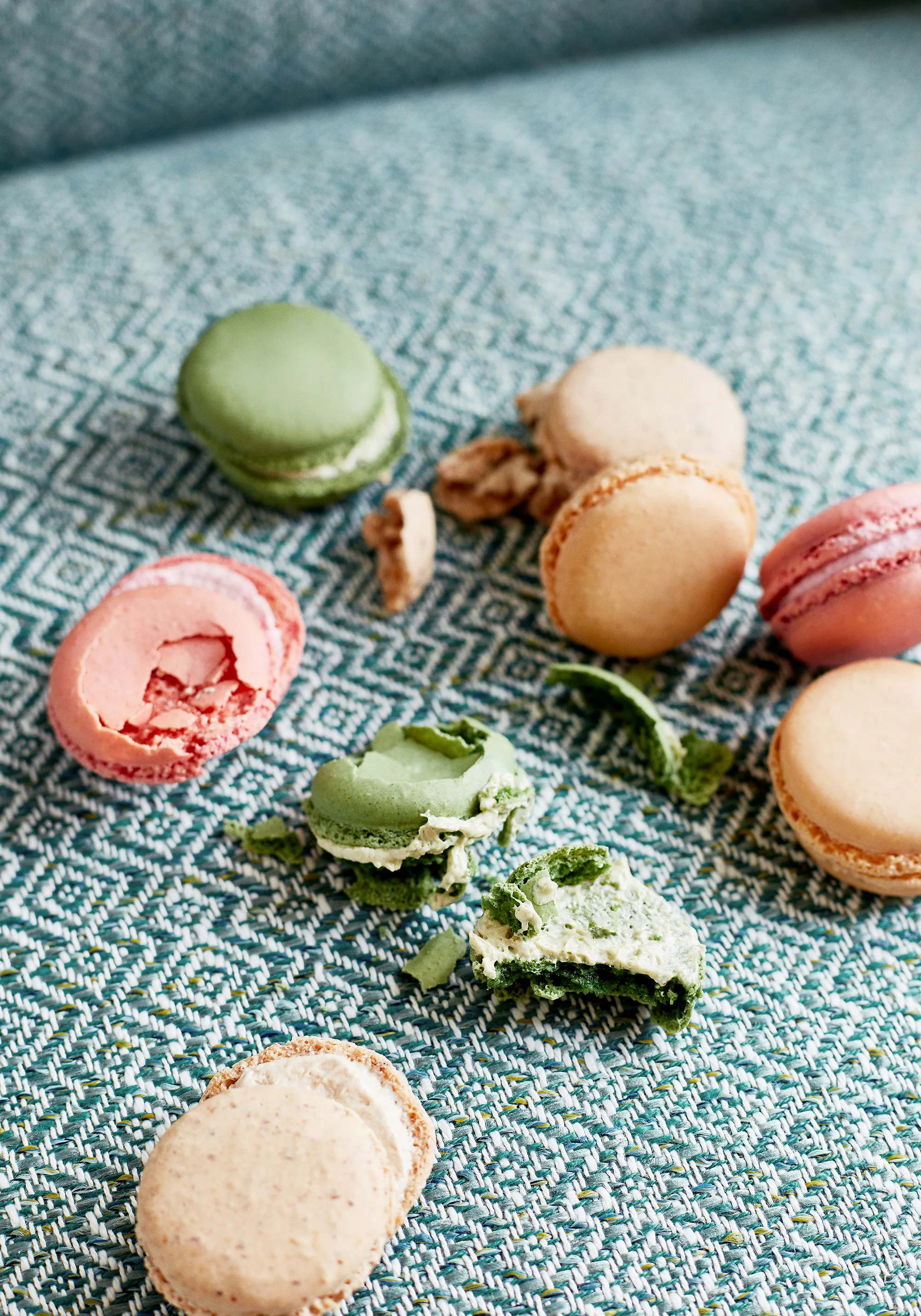 Thibaut Kingsley in Teal (W74069)