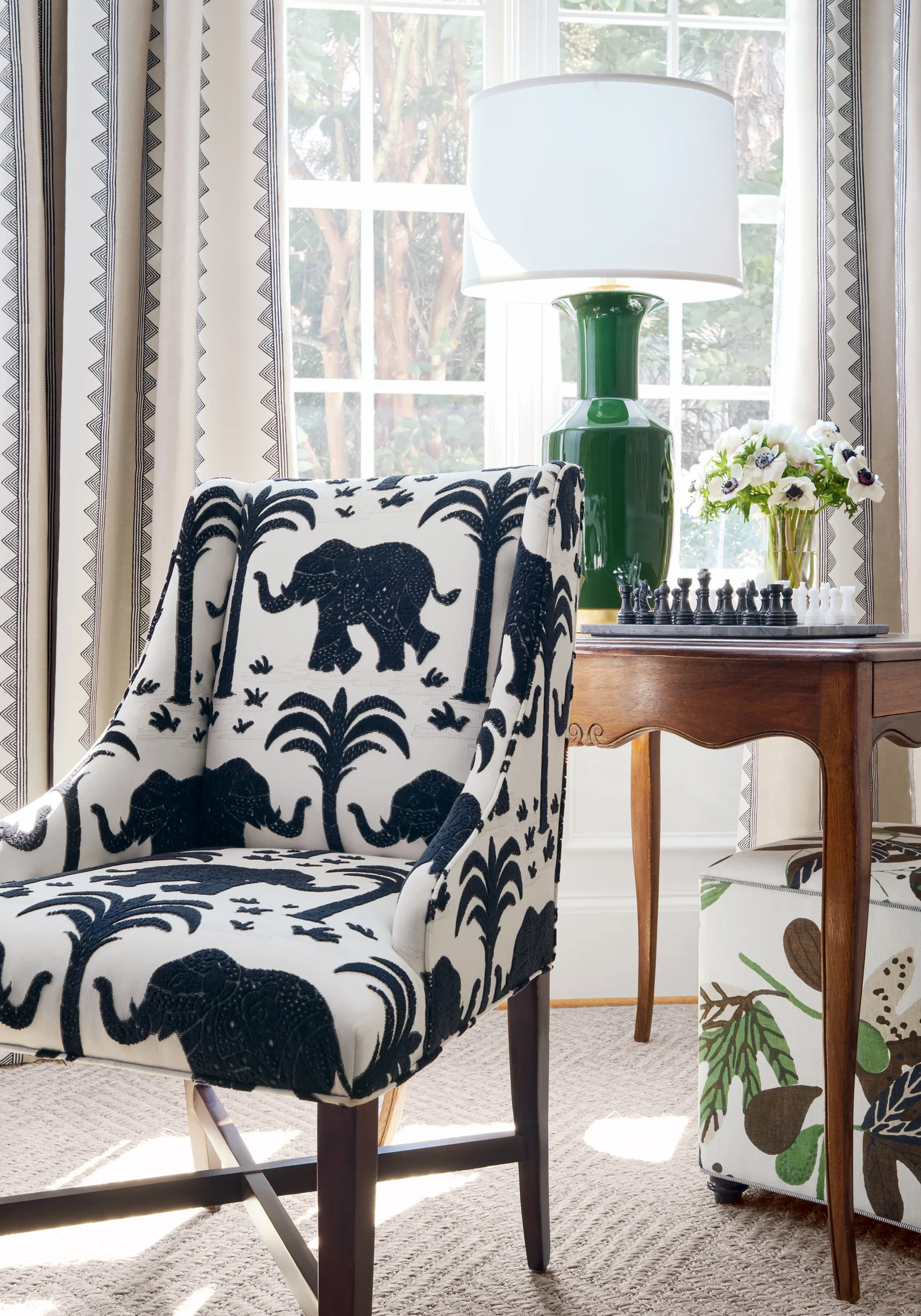 Thibaut Kismet Stripe in Black (F916232)