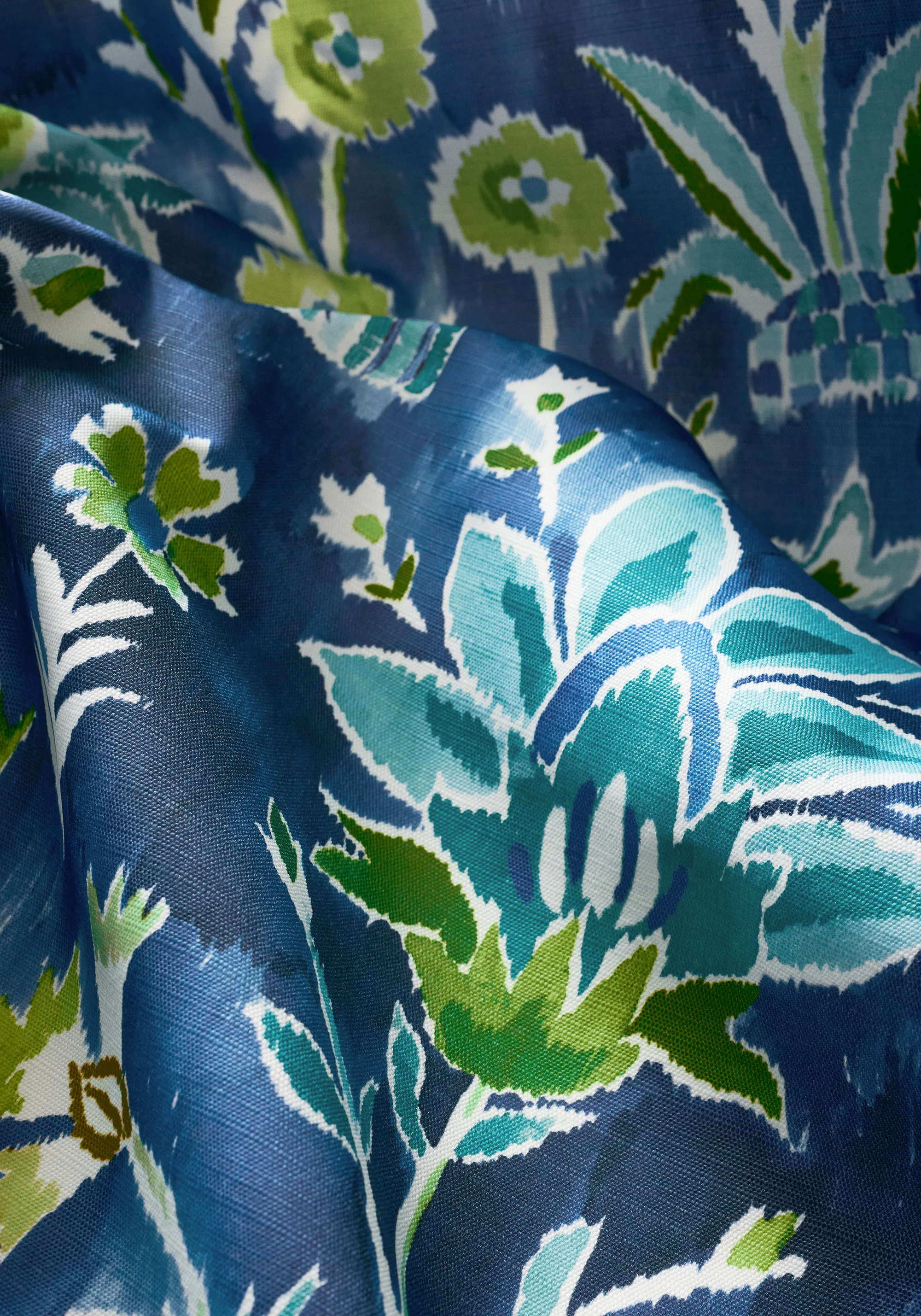 Thibaut Lilia Print in Navy (F711115)