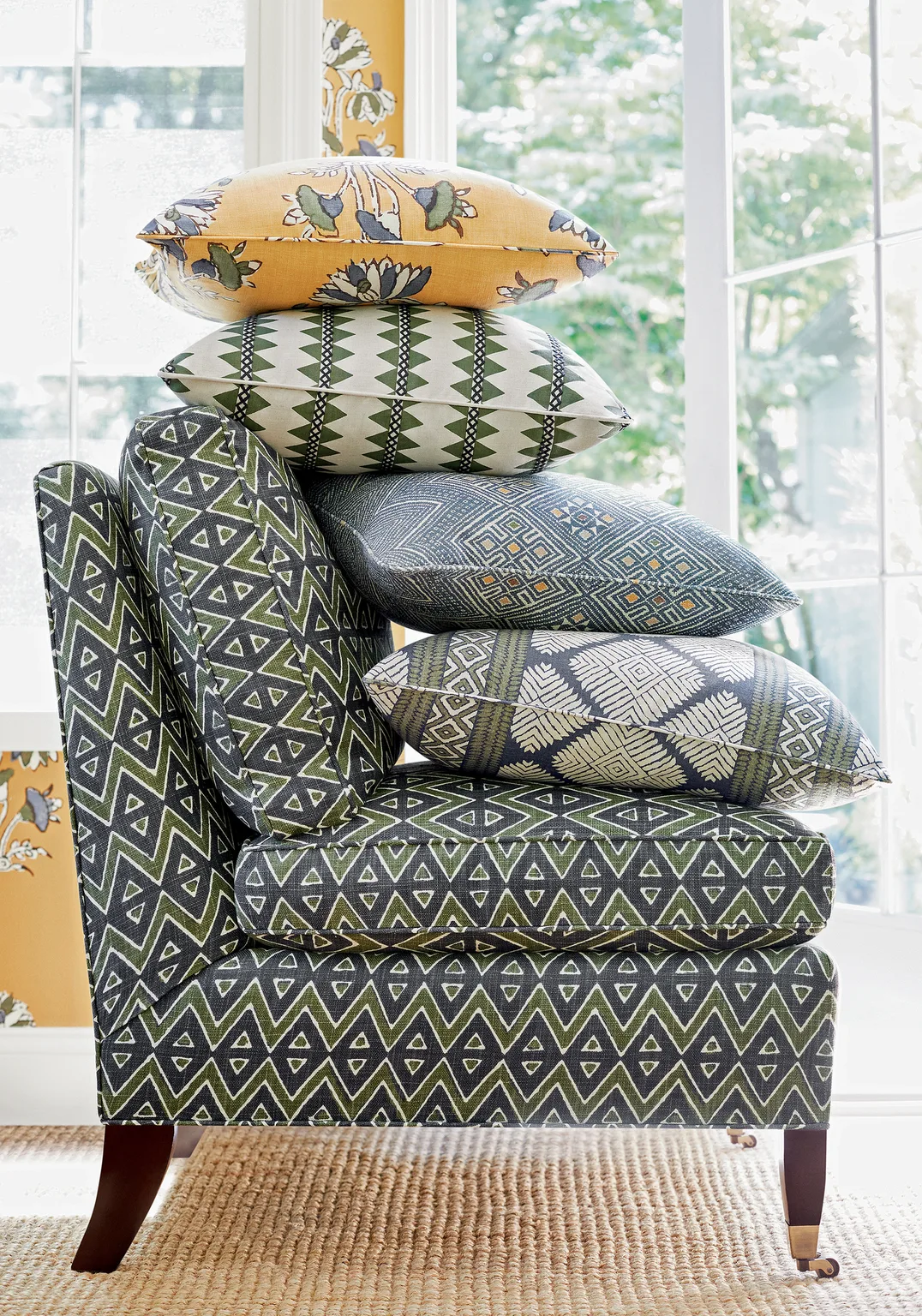 Thibaut Lily Flower in Harvest Gold (F913202)