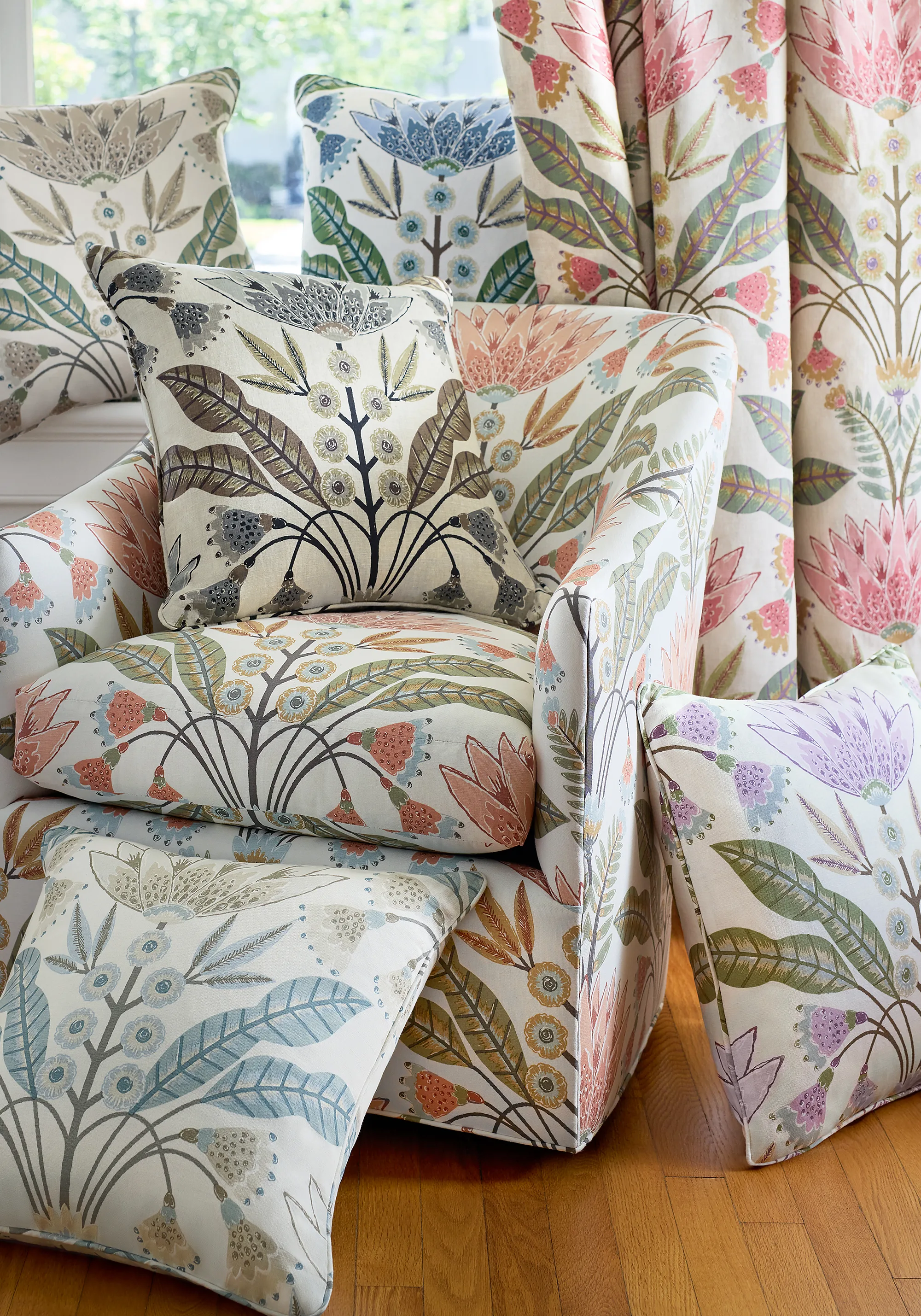 Thibaut Lotus in Lilac and Green (F914608)