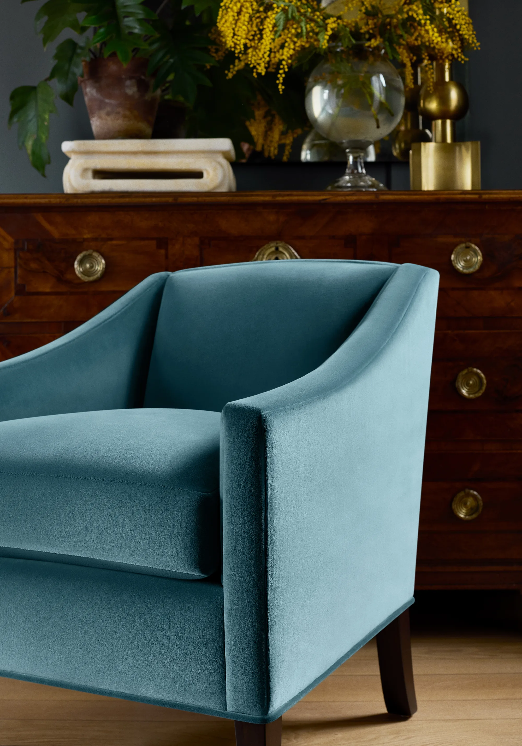 Thibaut Lyra Velvet in Peacock (W8919)