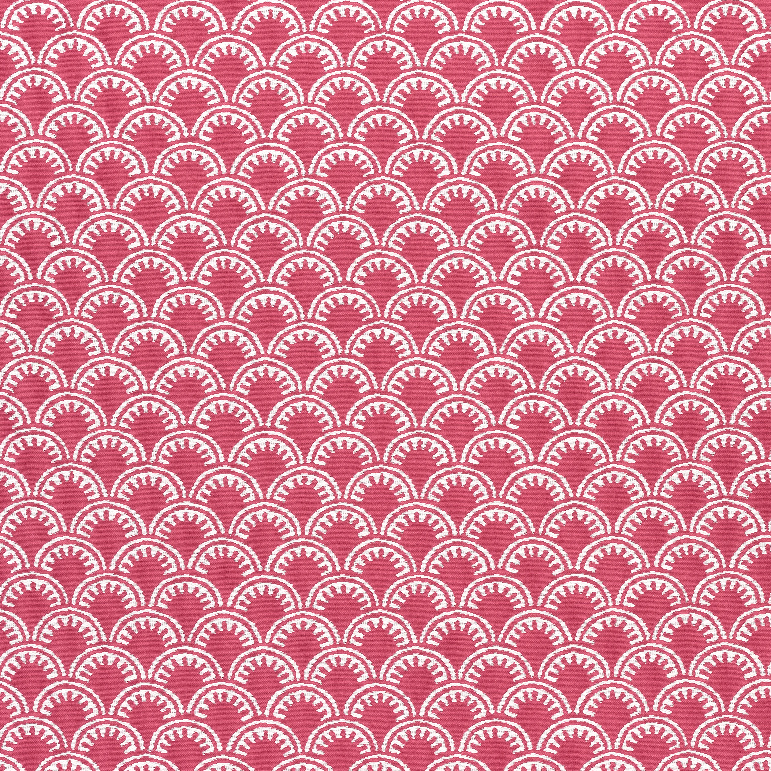 W74631 | Maisie – Magenta