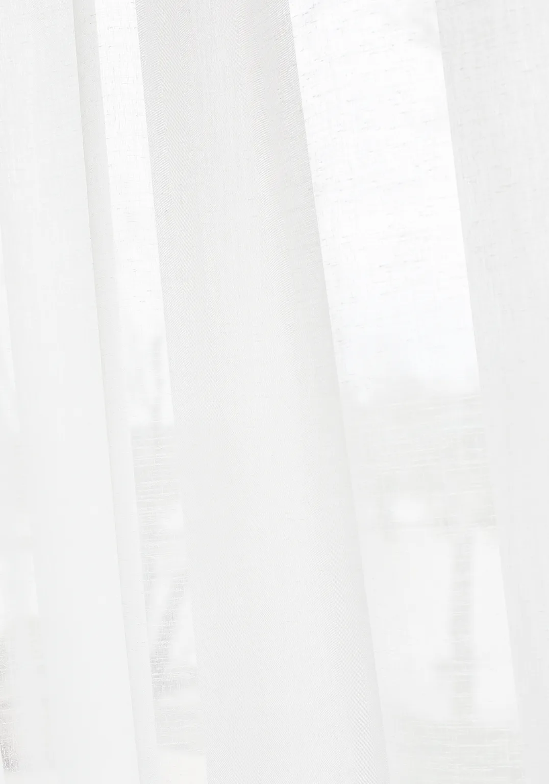 Thibaut Manchester Stripe in Snow White (FWW7132)