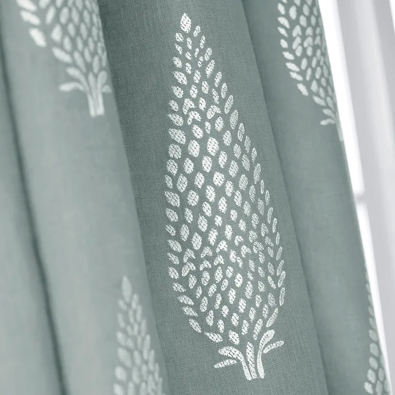 Anna French Manor Embroidery in Sage (AW73007)