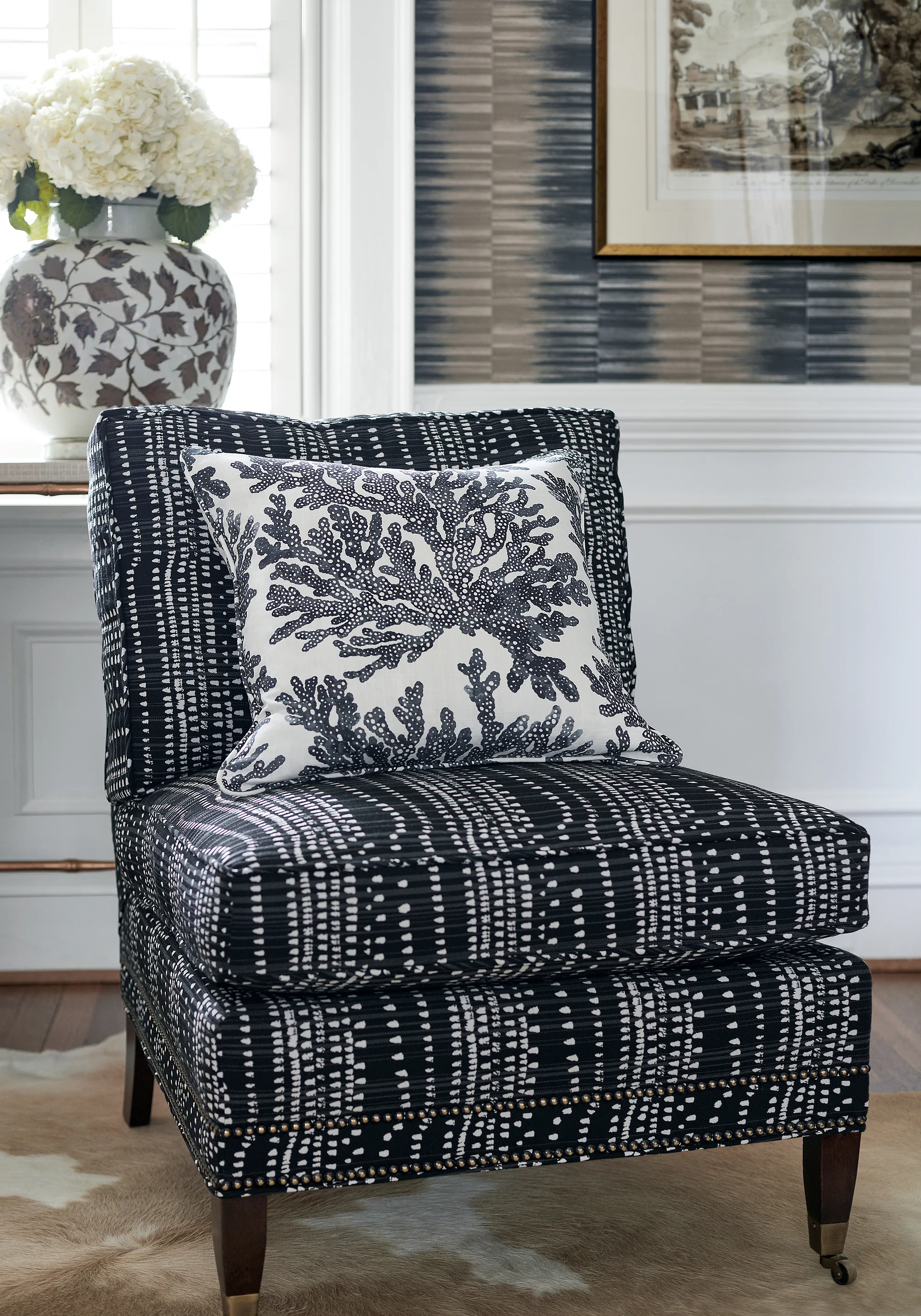 Thibaut Marine Coral in Black (F910123)
